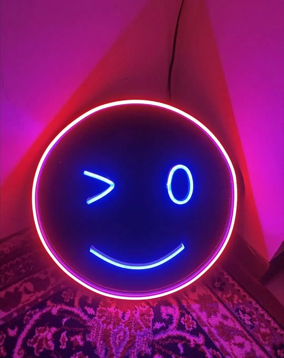 تابلو نئون|ریسه و چراغ تزئینی|نیشابور, شهرک ولیعصر|دیوار