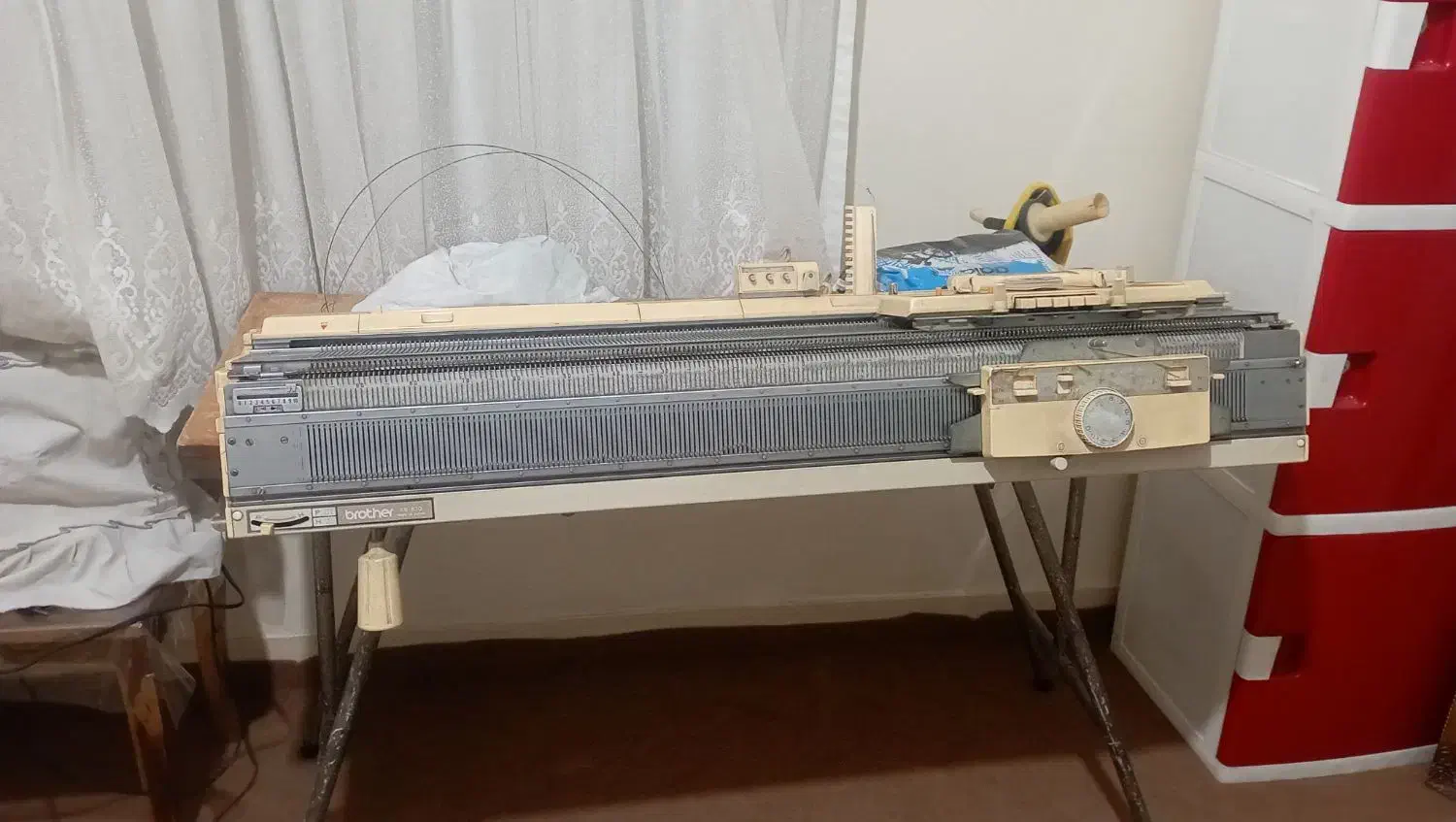 ماشین بافتنی سالم و کامل|لوازم خیاطی و بافتنی|تهران, مشیریه|دیوار