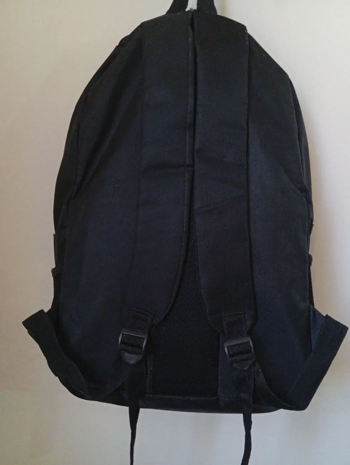 کوله مدرسه|کیف، کفش، کمربند|زنجان, |دیوار