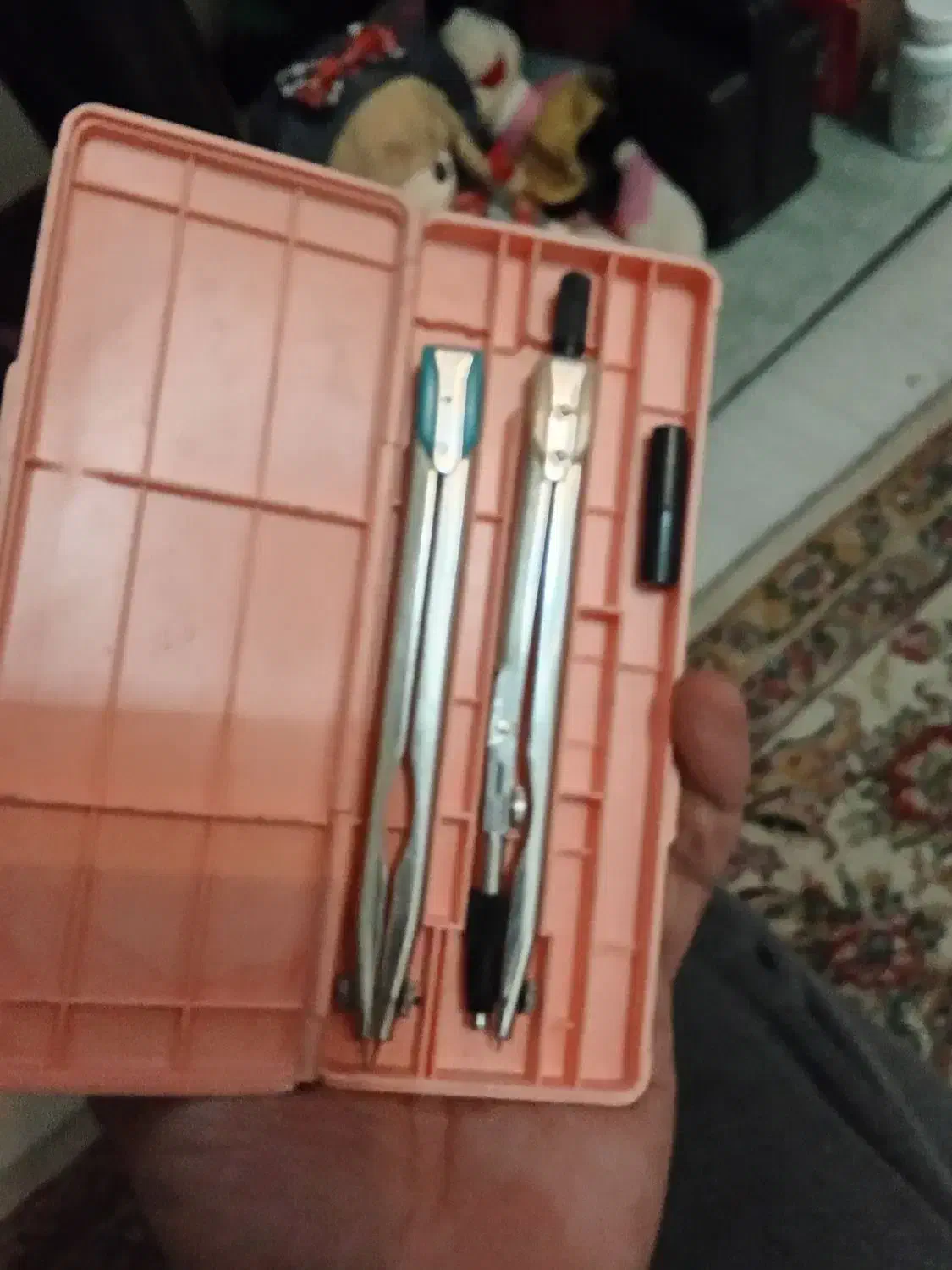 لوازما لتحریر|لوازم التحریر|شاهین‌شهر, فردوسی|دیوار