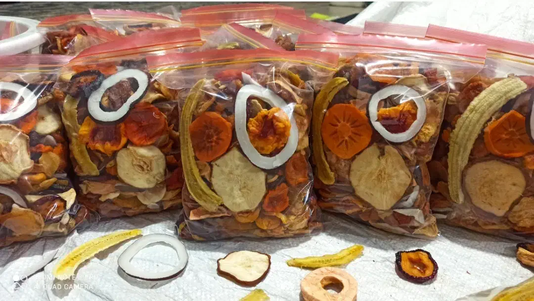 خشکبار ،میوه خشک|خوردنی و آشامیدنی|سی‌سخت, |دیوار