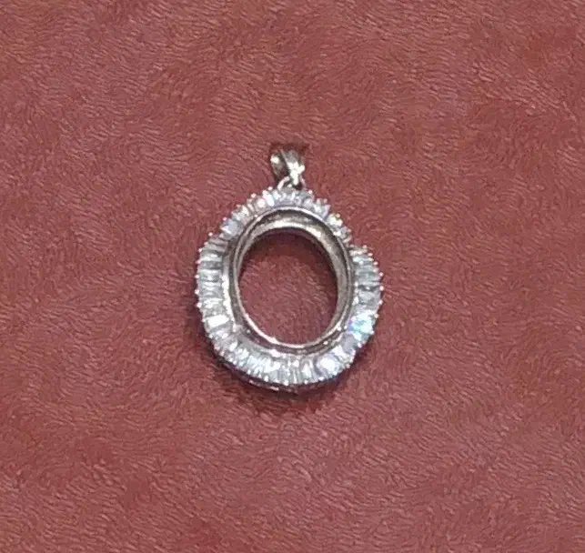 مدال نقره|جواهرات|تهران, نیروی هوایی (پیروزی)|دیوار