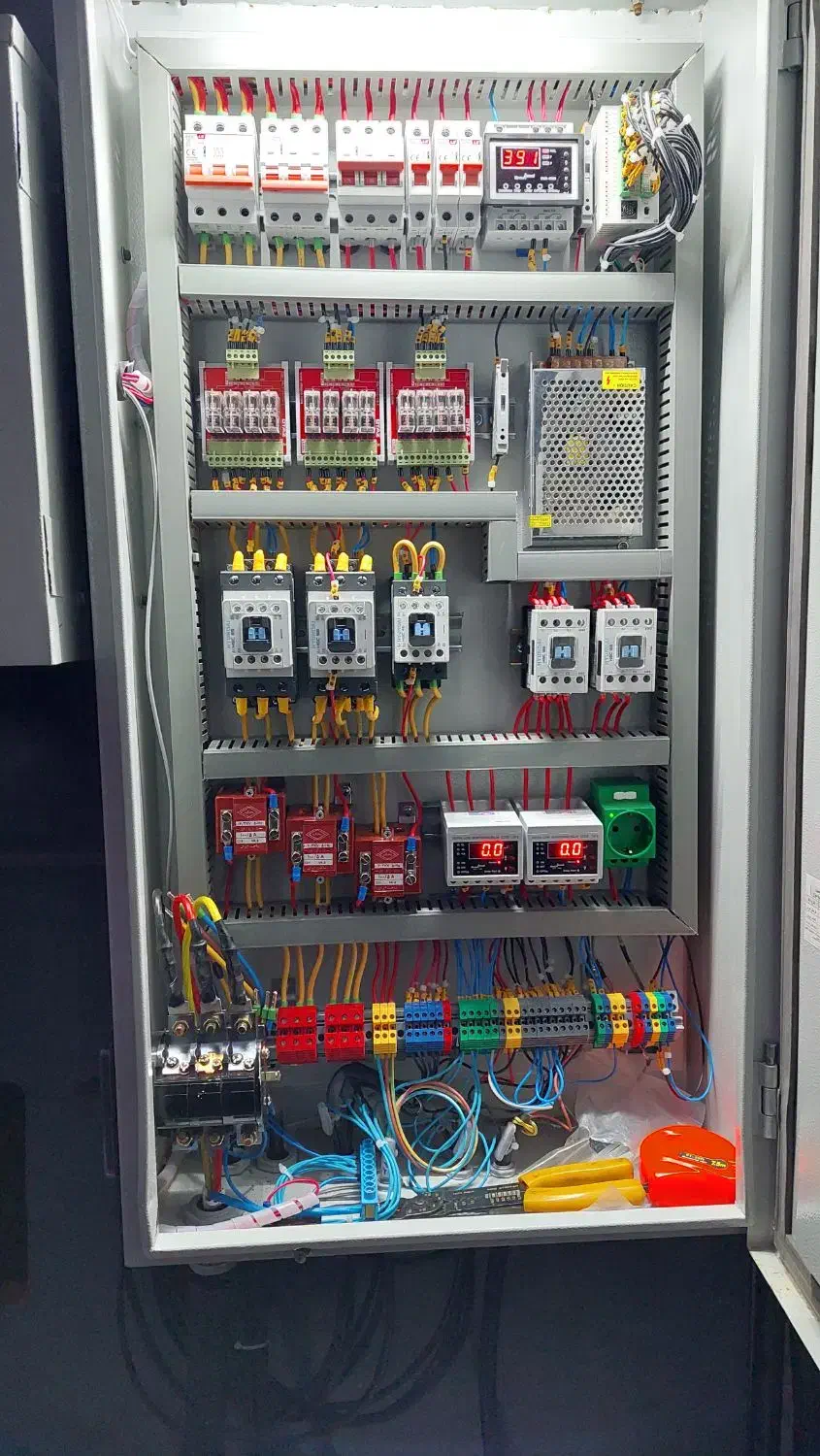 خدمات برق صنعتی و اتوماسیون صنعتی/ PLC & HMI|خدمات پیشه و مهارت|تبریز, |دیوار