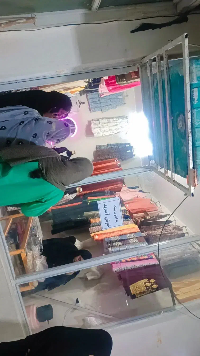 اجاره مغازه با دکور و وسایل|اجارهٔ مغازه و غرفه|ارزوئیه, |دیوار