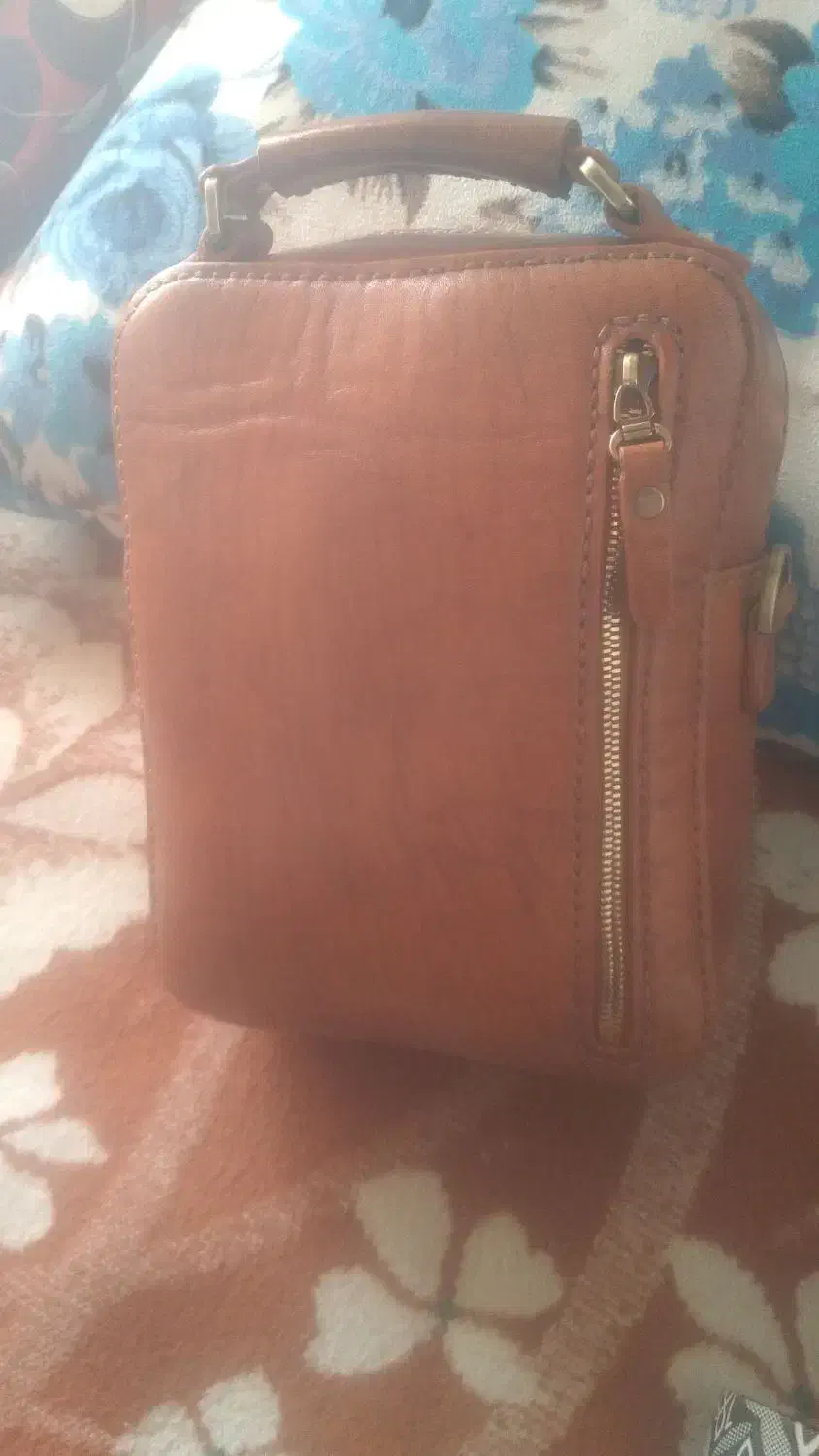 کیف چرم|کیف، کفش، کمربند|یاسوج, |دیوار