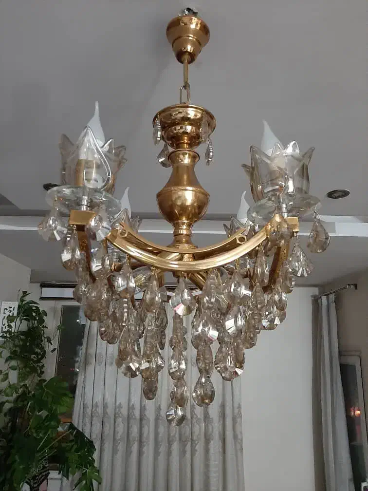 لوستر طلایی|لوستر و چراغ آویز|کرج, گوهردشت|دیوار