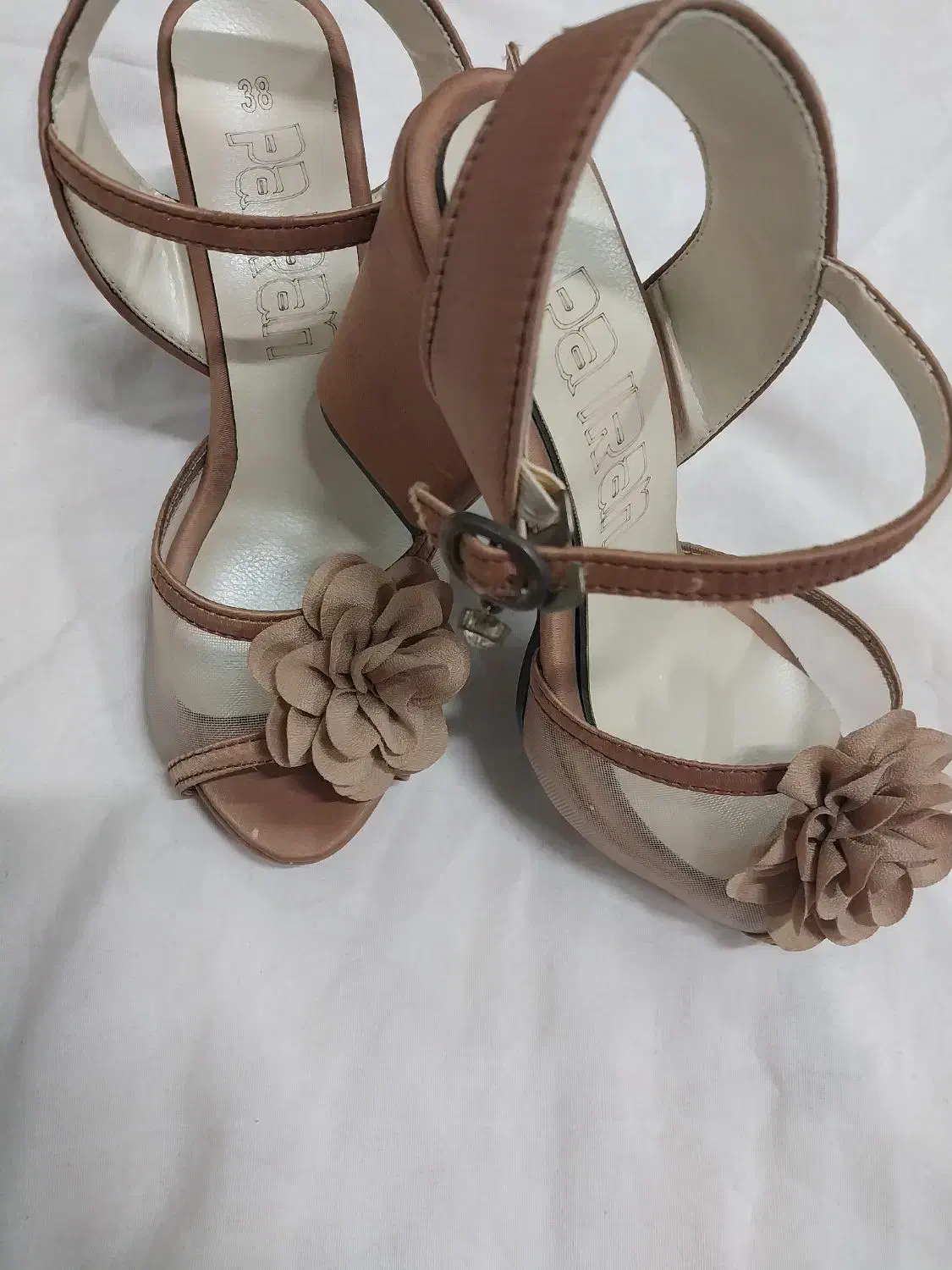 کفش مجلسی|کیف، کفش، کمربند|مشهد, جلالیه|دیوار