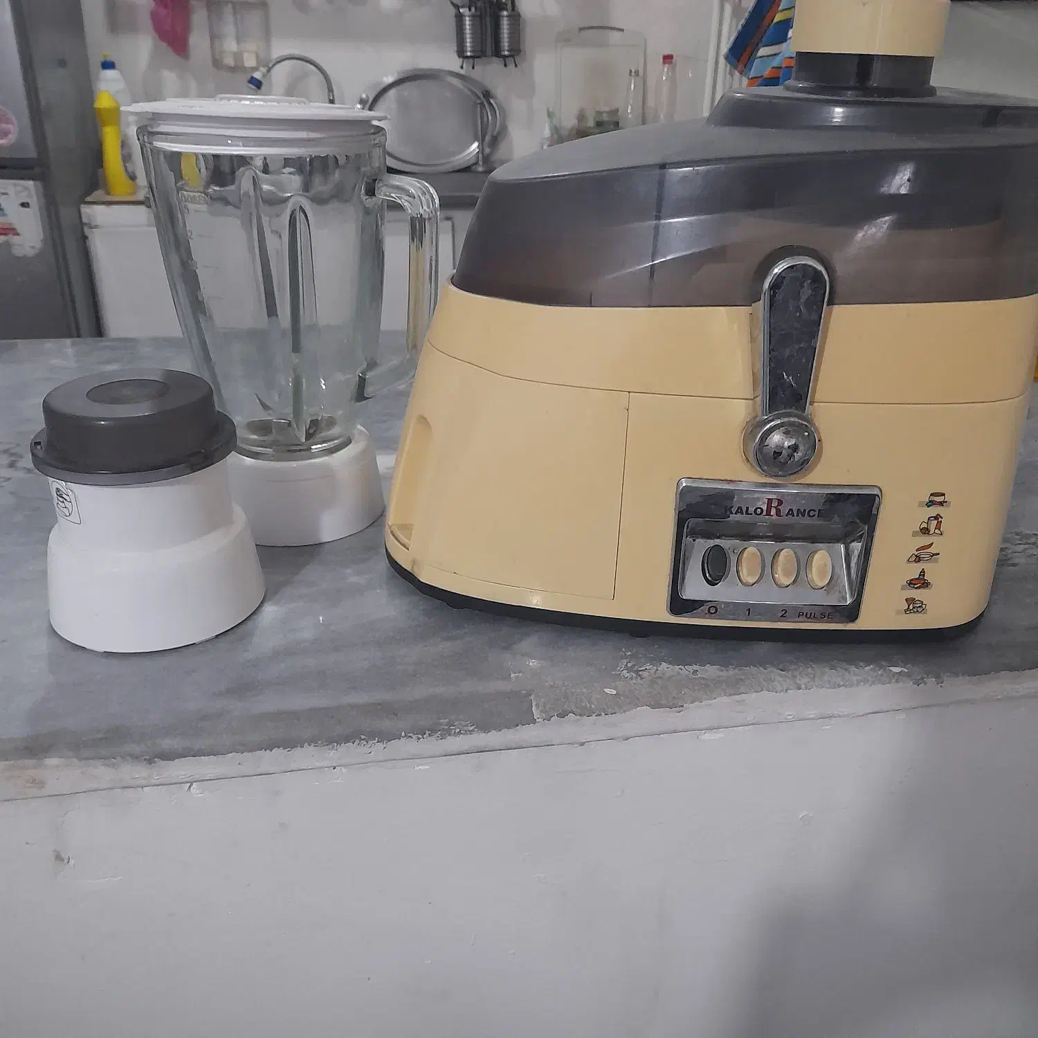 آبمیوه گیری ۳کاره|آبمیوهگیر و آبمرکباتگیر|سبزوار, امیر کبیر|دیوار