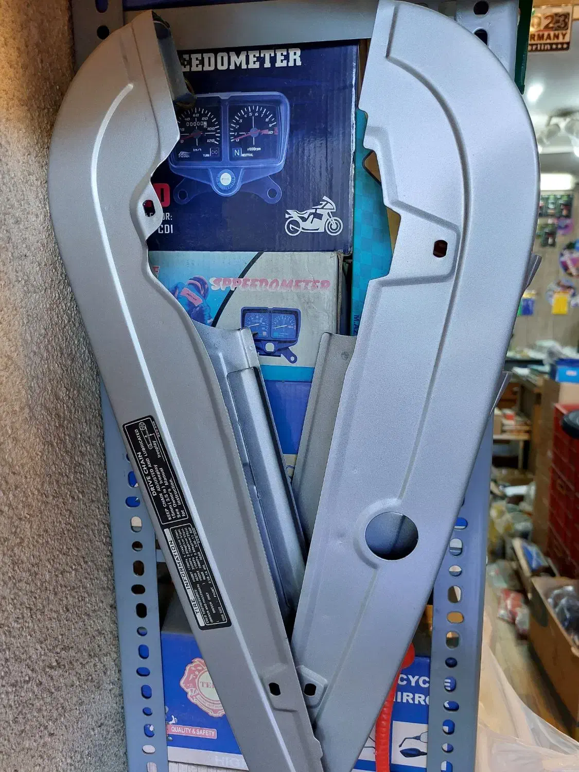 لوازم یدکی هندا (آینه طرح سی بی و قاب زنجیر استیل)|قطعات یدکی و لوازم جانبی|پاکدشت, پاکدشت (مامازند)|دیوار