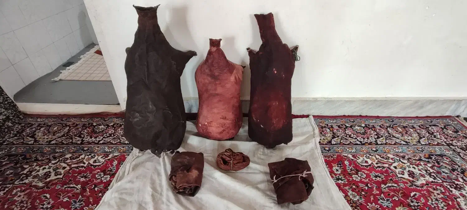 مشک پوستی در زیرکوه|صنایع دستی و سایر لوازم تزئینی|زیرکوه, |دیوار