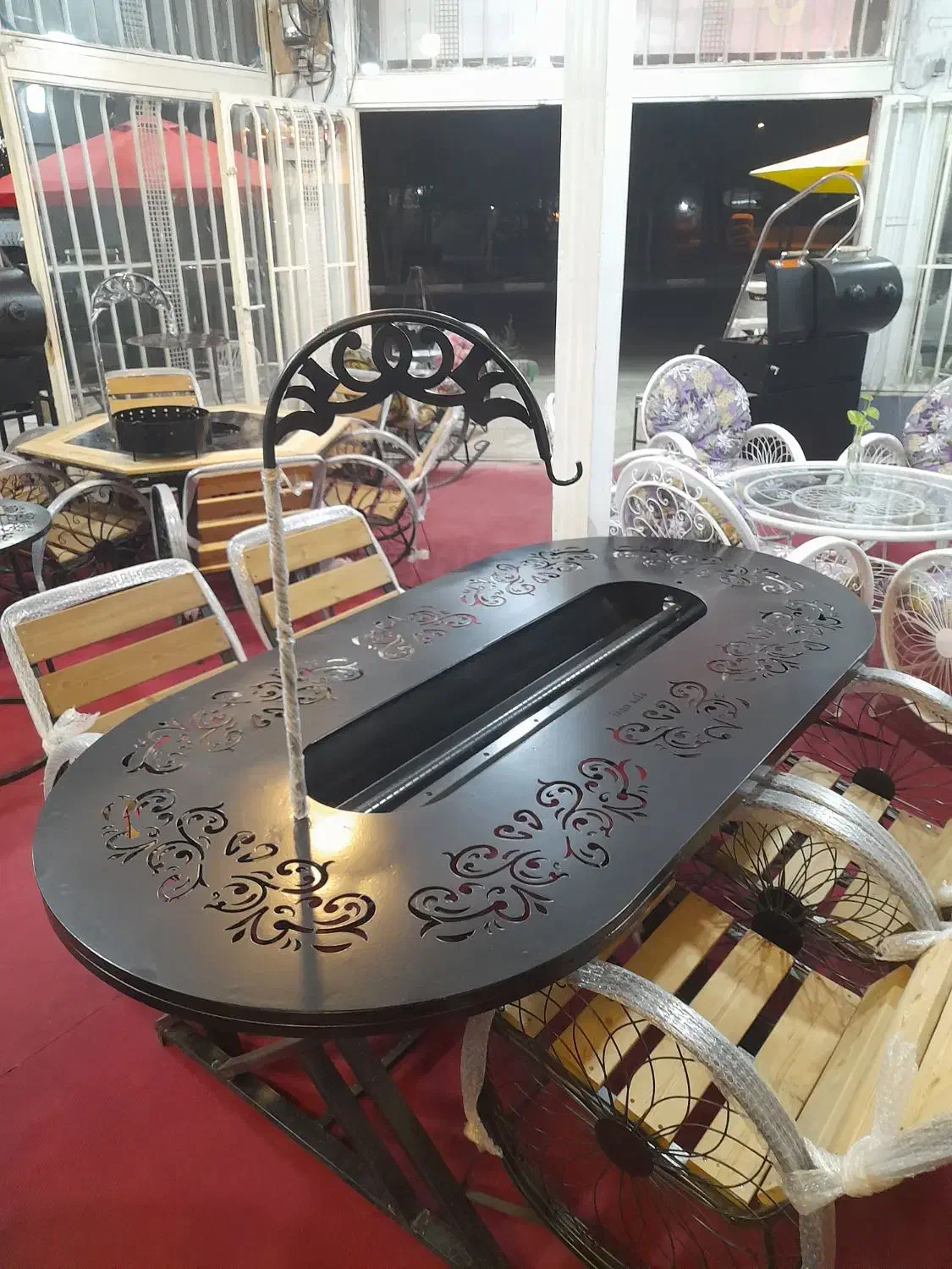 میز آتشدان بیضی ۱ × ۲  مبلمان باغی ویلایی صندلی|مبلمان خانگی و میز عسلی|خمینی‌شهر, |دیوار