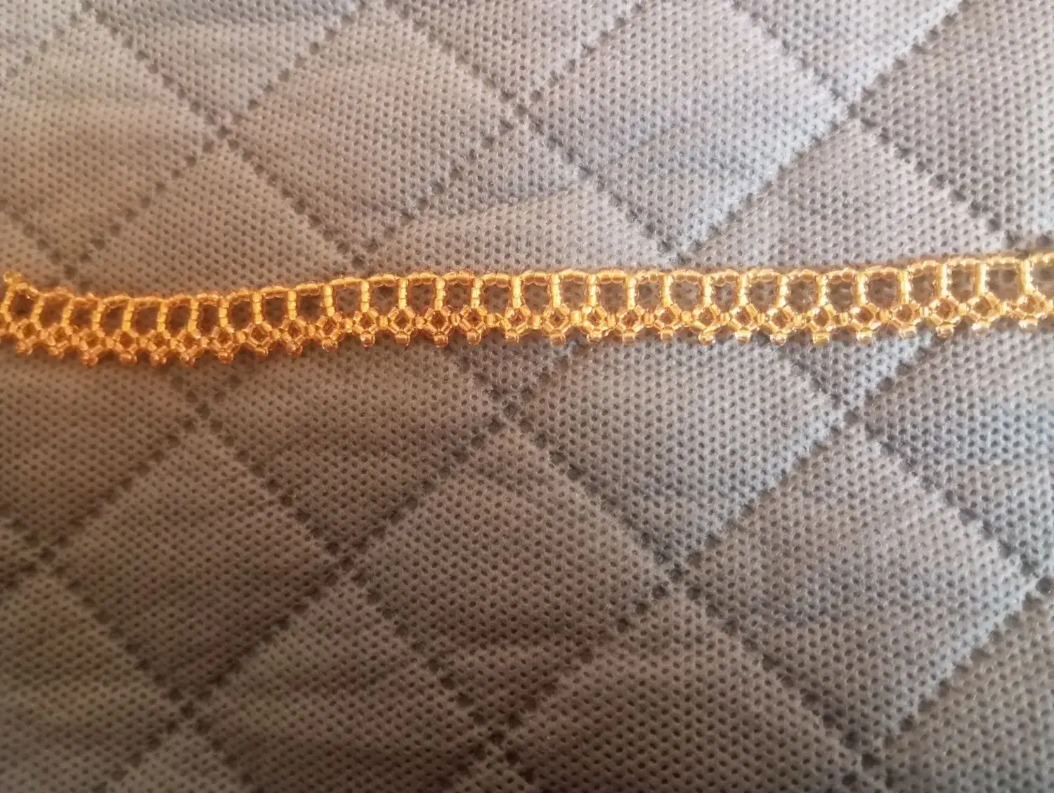 پایه کلاه|لباس|یاسوج, |دیوار