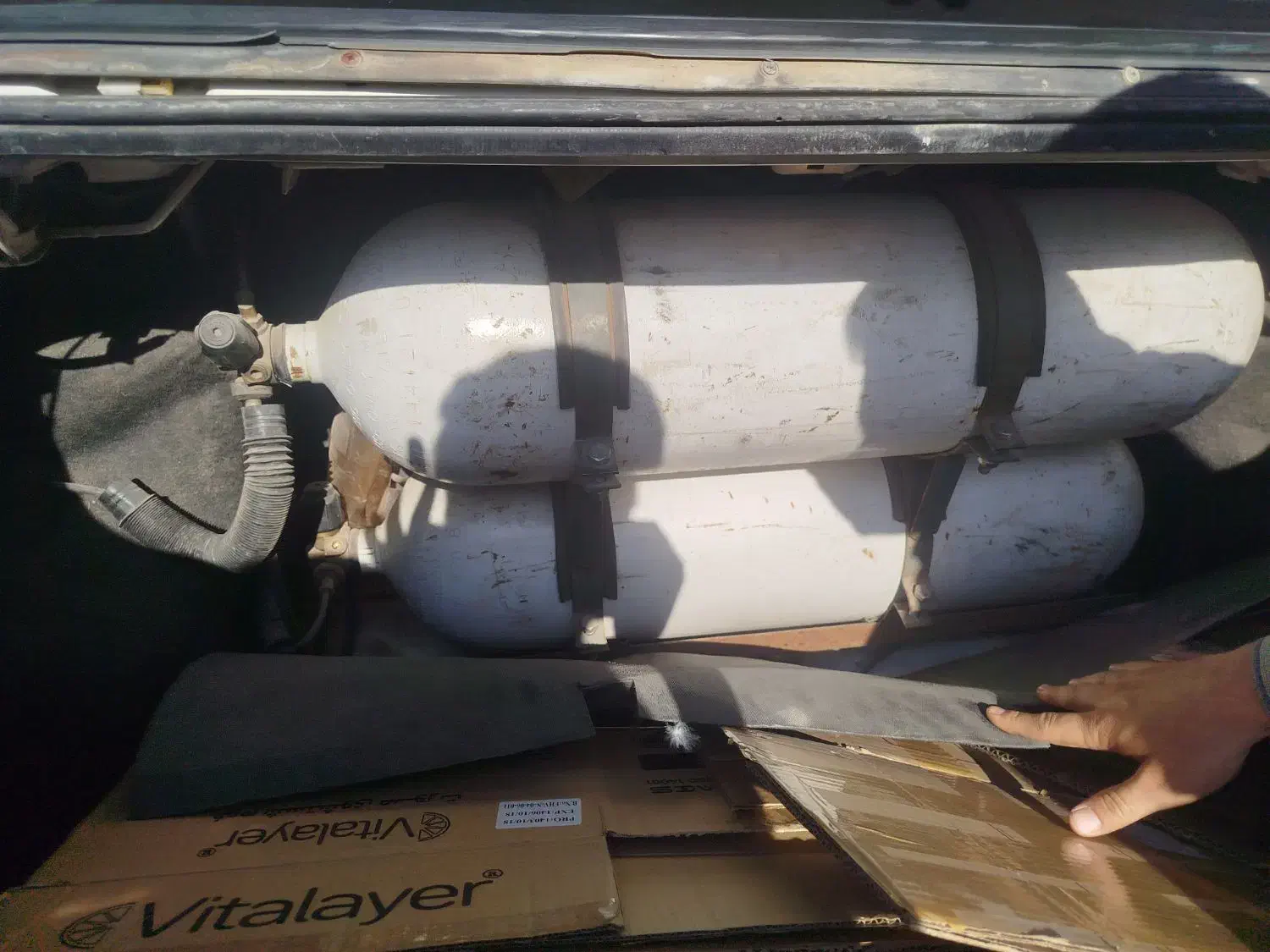 سی ان جی کامل با دوتا کپسول ۵سال اعتبار داره|قطعات یدکی و لوازم جانبی|ماهنشان, |دیوار