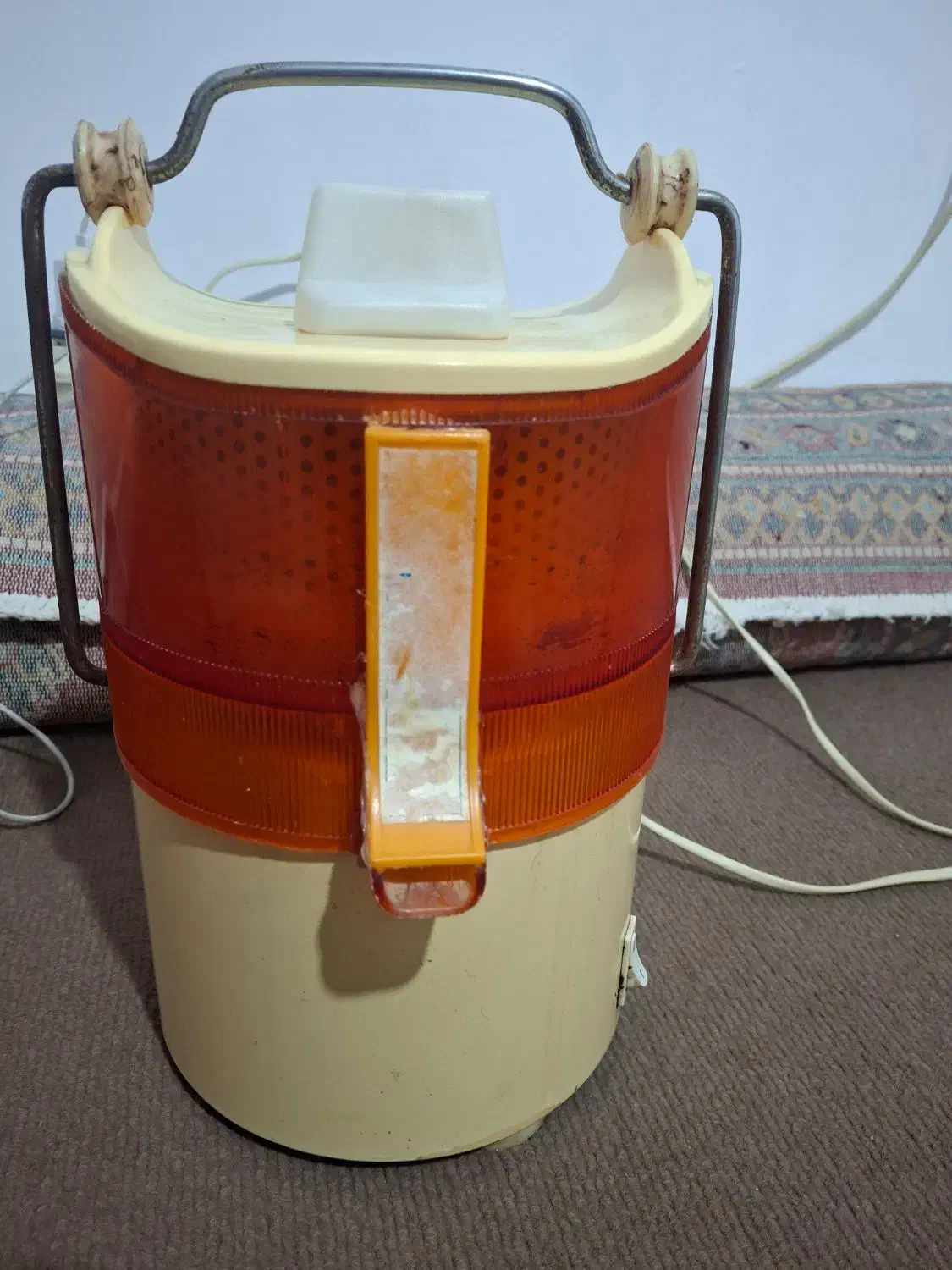 آبمیوه گیر قدیمی|آبمیوهگیر و آبمرکباتگیر|ملایر, |دیوار