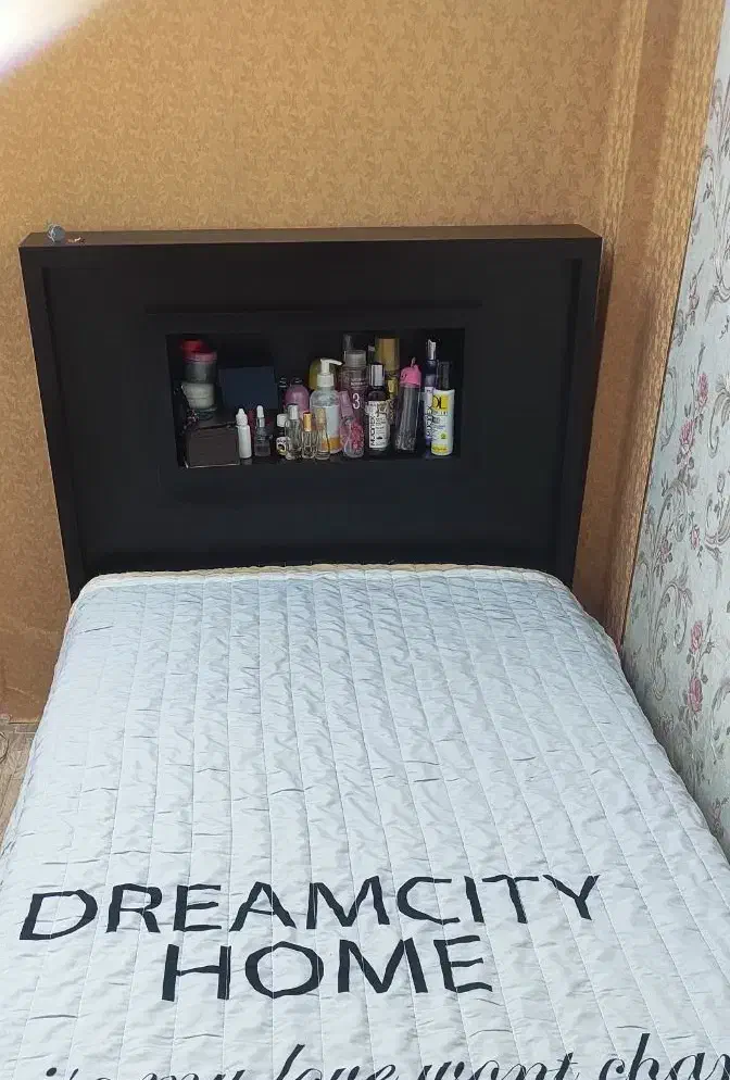 تخت یکنفره ام دی اف اصل تخفیف|تخت و سرویس خواب|تهران, جوادیه تهرانپارس|دیوار