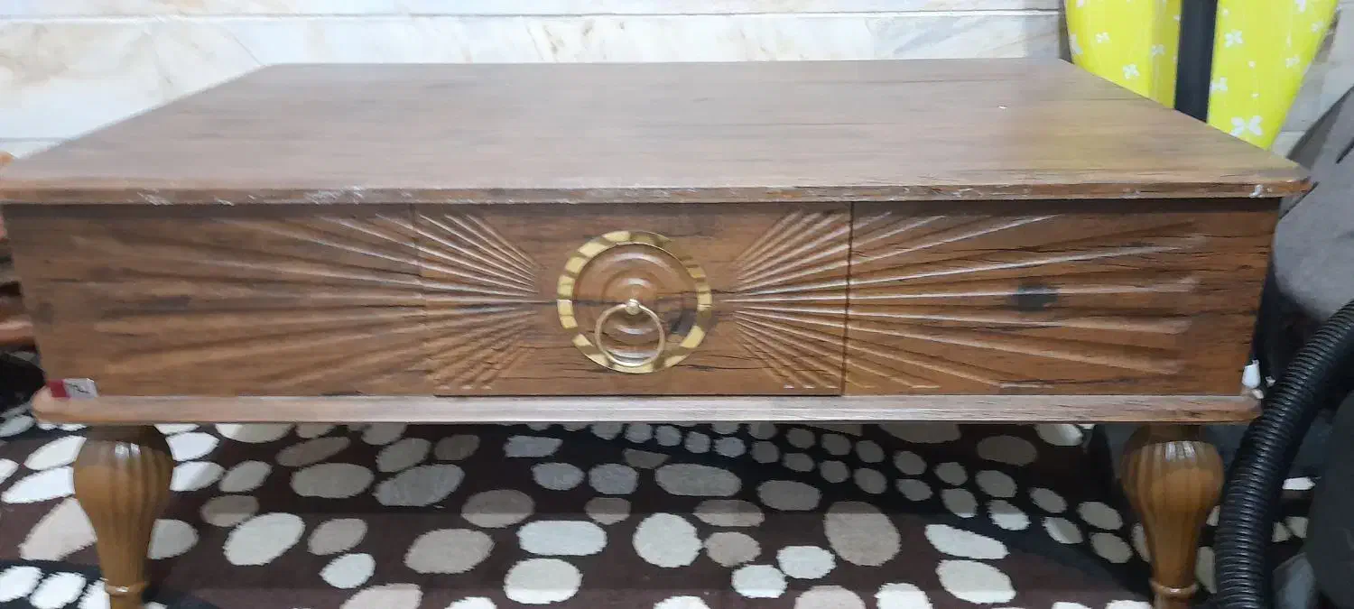 جلومبلی و عسلی|مبلمان خانگی و میز عسلی|اردکان, |دیوار