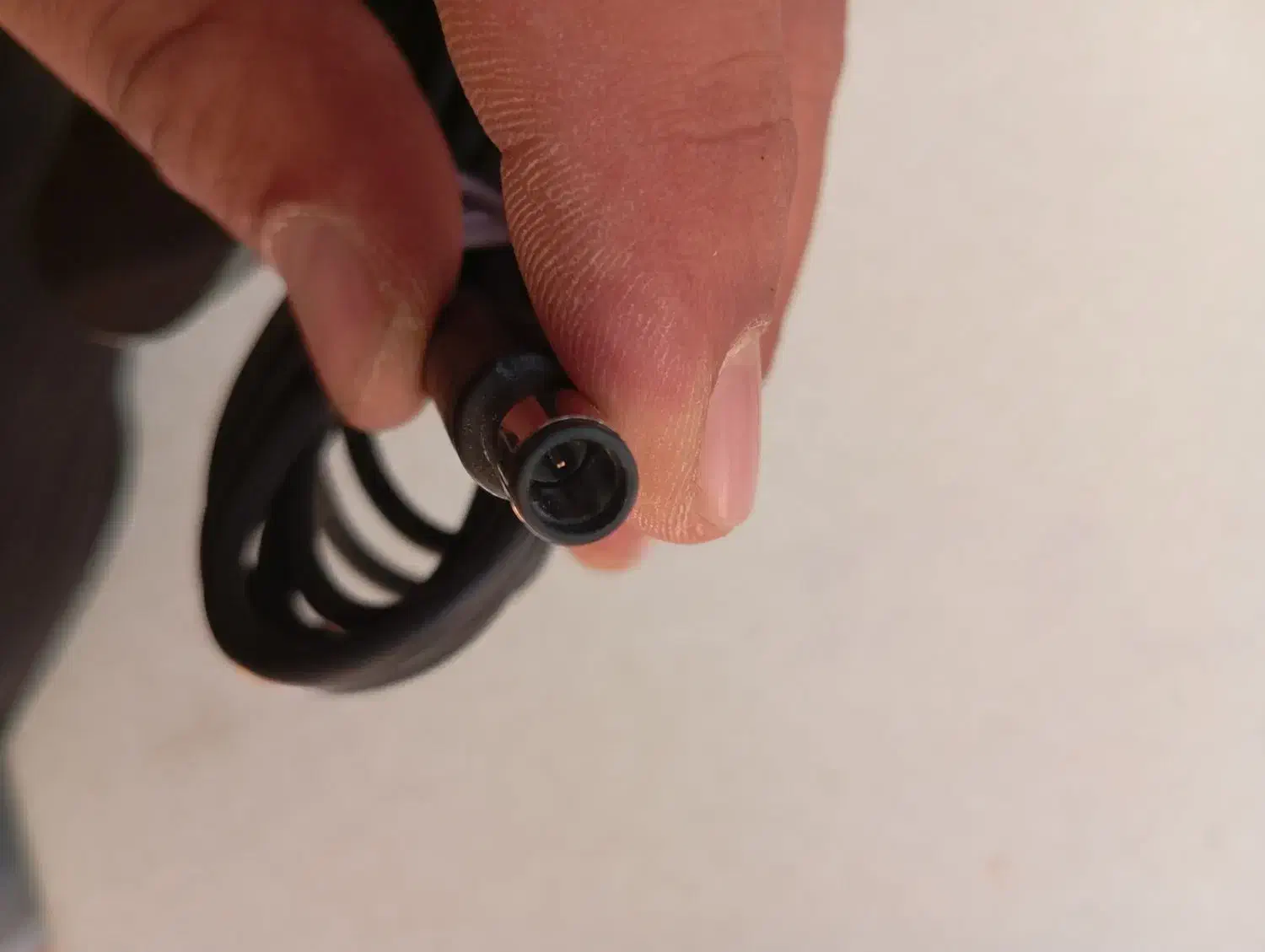 شارژر لپ تاپ دل فابریک اصلی دستگاه ادابتور|قطعات و لوازم جانبی رایانه|اصفهان, ملکشهر|دیوار