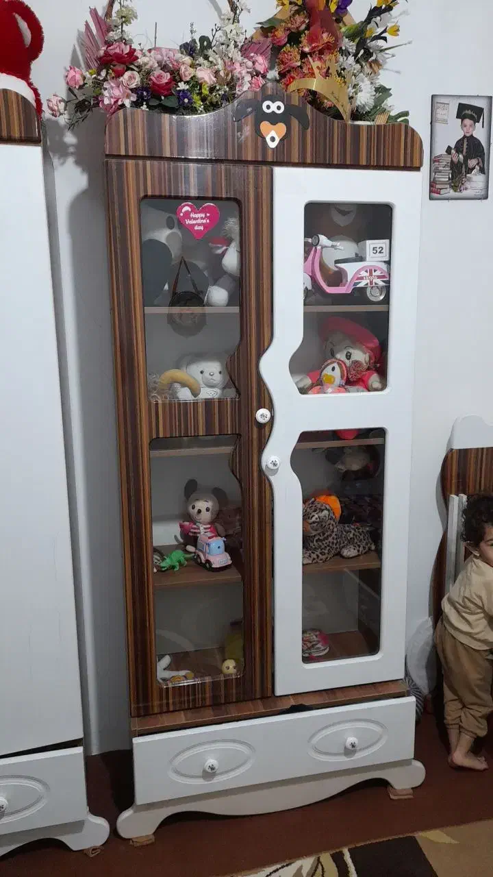 کمد وتخت بچه|تخت و سرویس خواب|اقبالیه, |دیوار