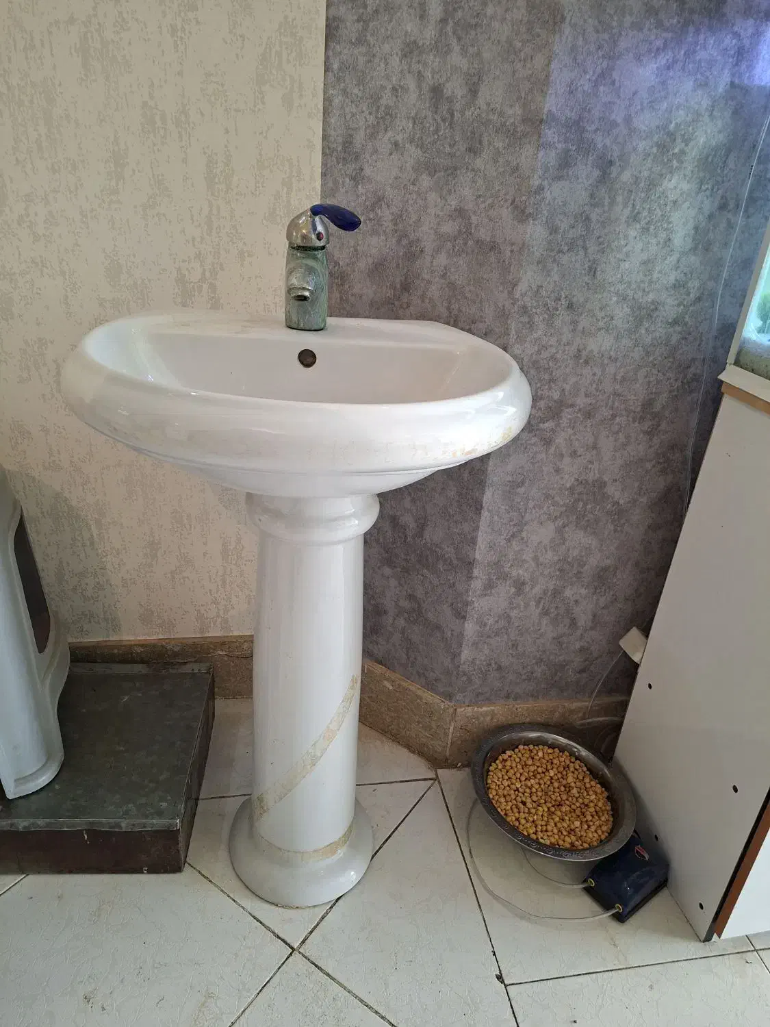 روشویی|لوازم سرویس بهداشتی|اصفهان, برازنده|دیوار