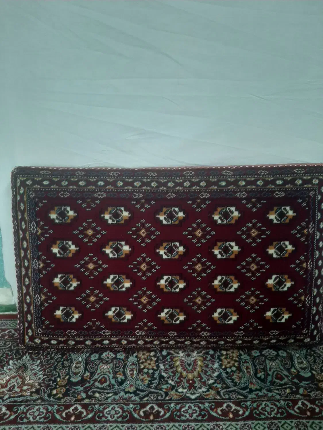 پشتی|پشتی|قم, وادی السلام|دیوار