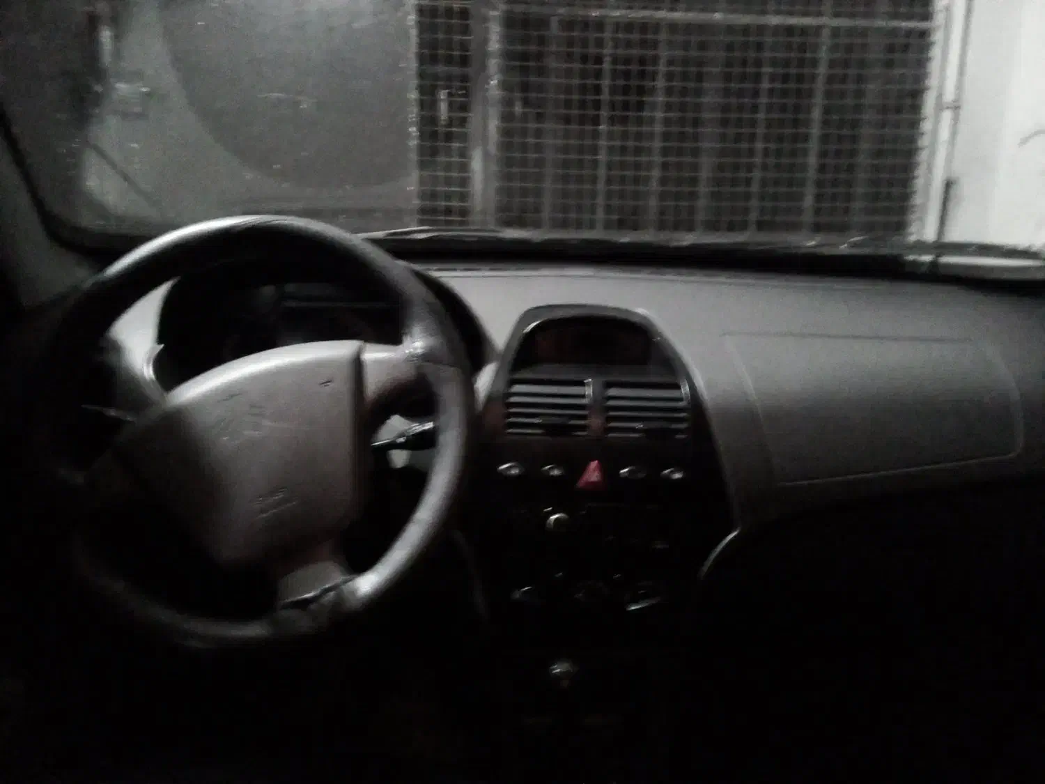 تیباصندوقدارفروش|خودرو سواری و وانت|آمل, |دیوار