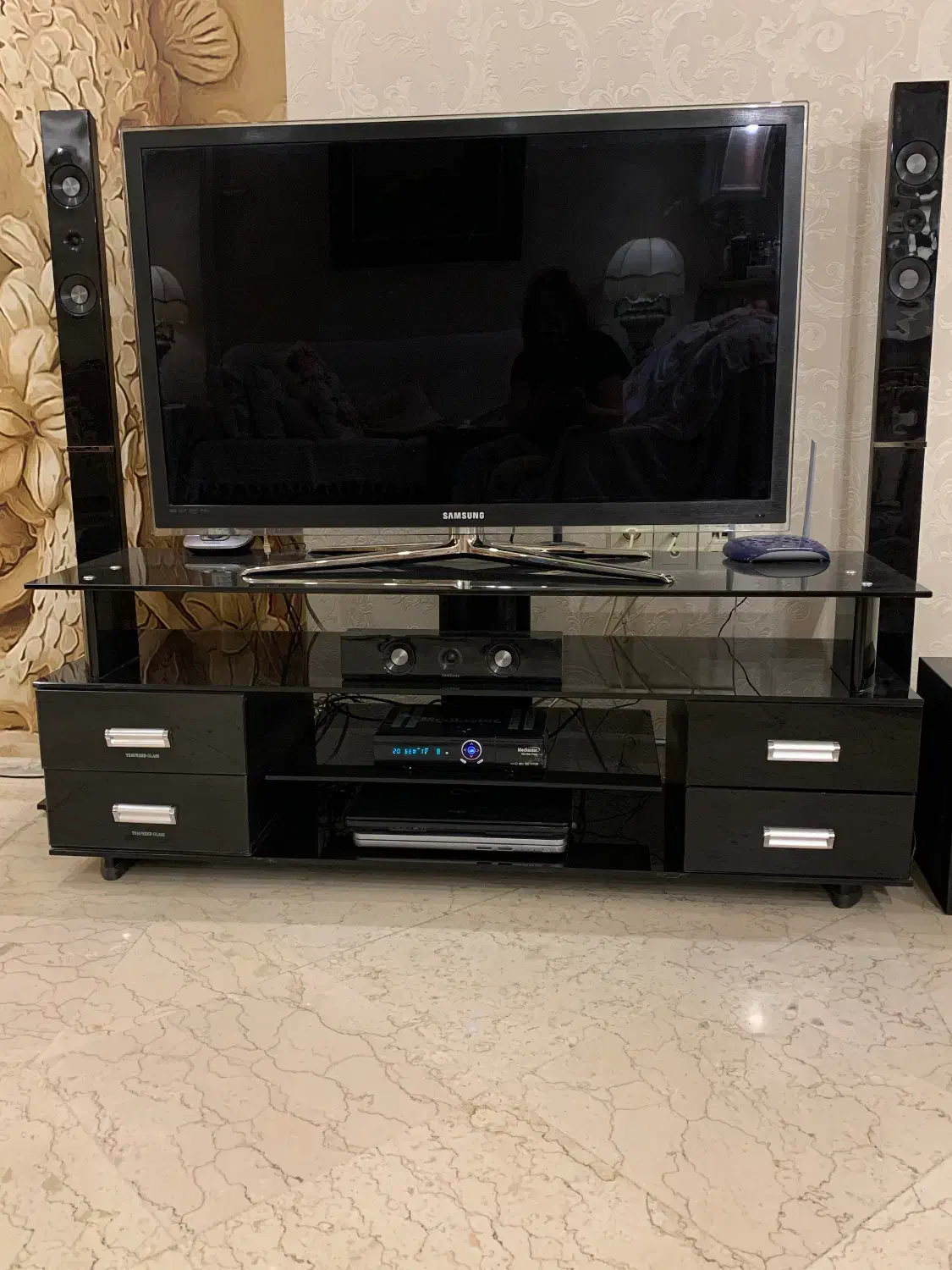 میز تلویزیون|میز تلویزیون|تهران, سوهانک|دیوار