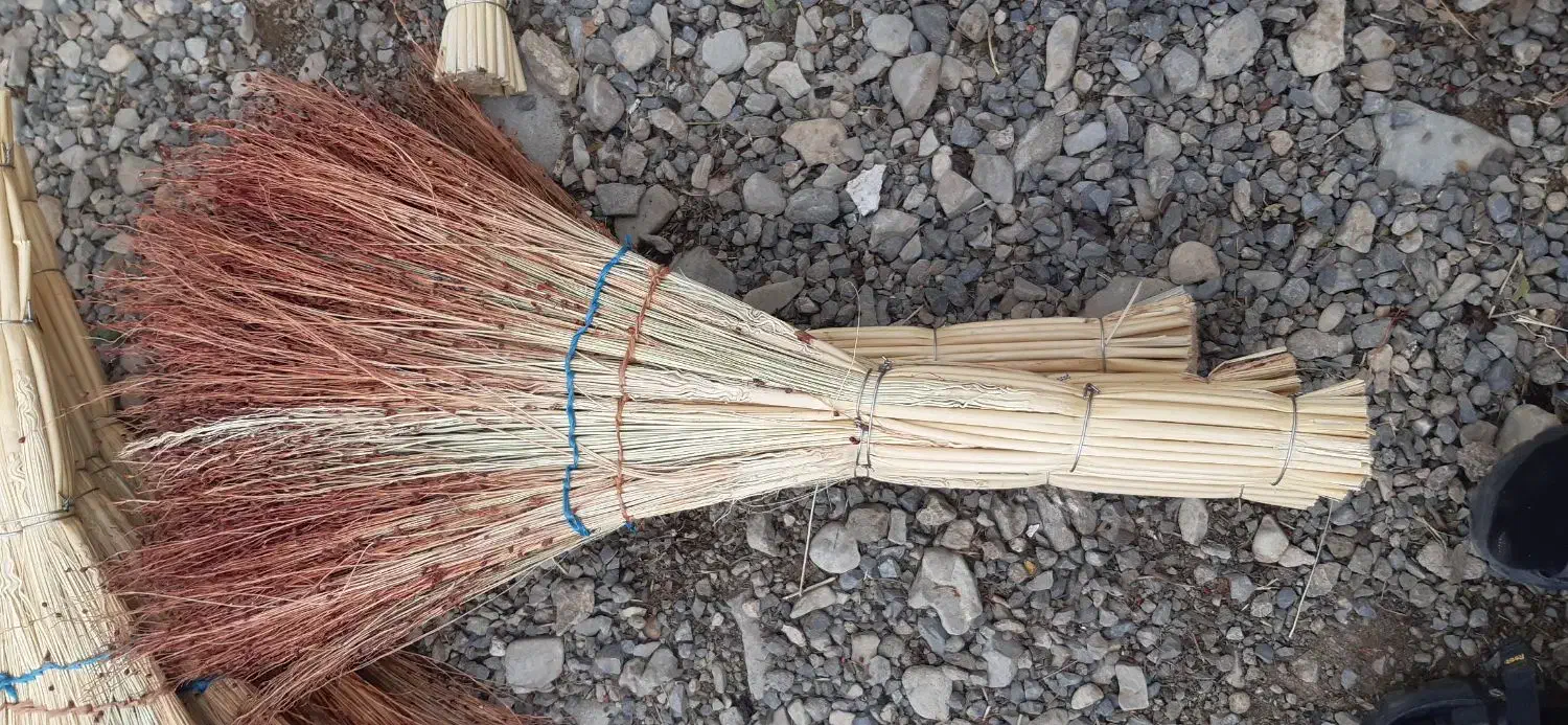 جارو|لوازم نظافت|الشتر, |دیوار