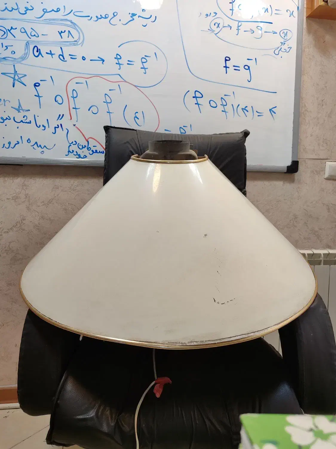 هود نیم دایرای|هود|کرج, کوی زنبق|دیوار