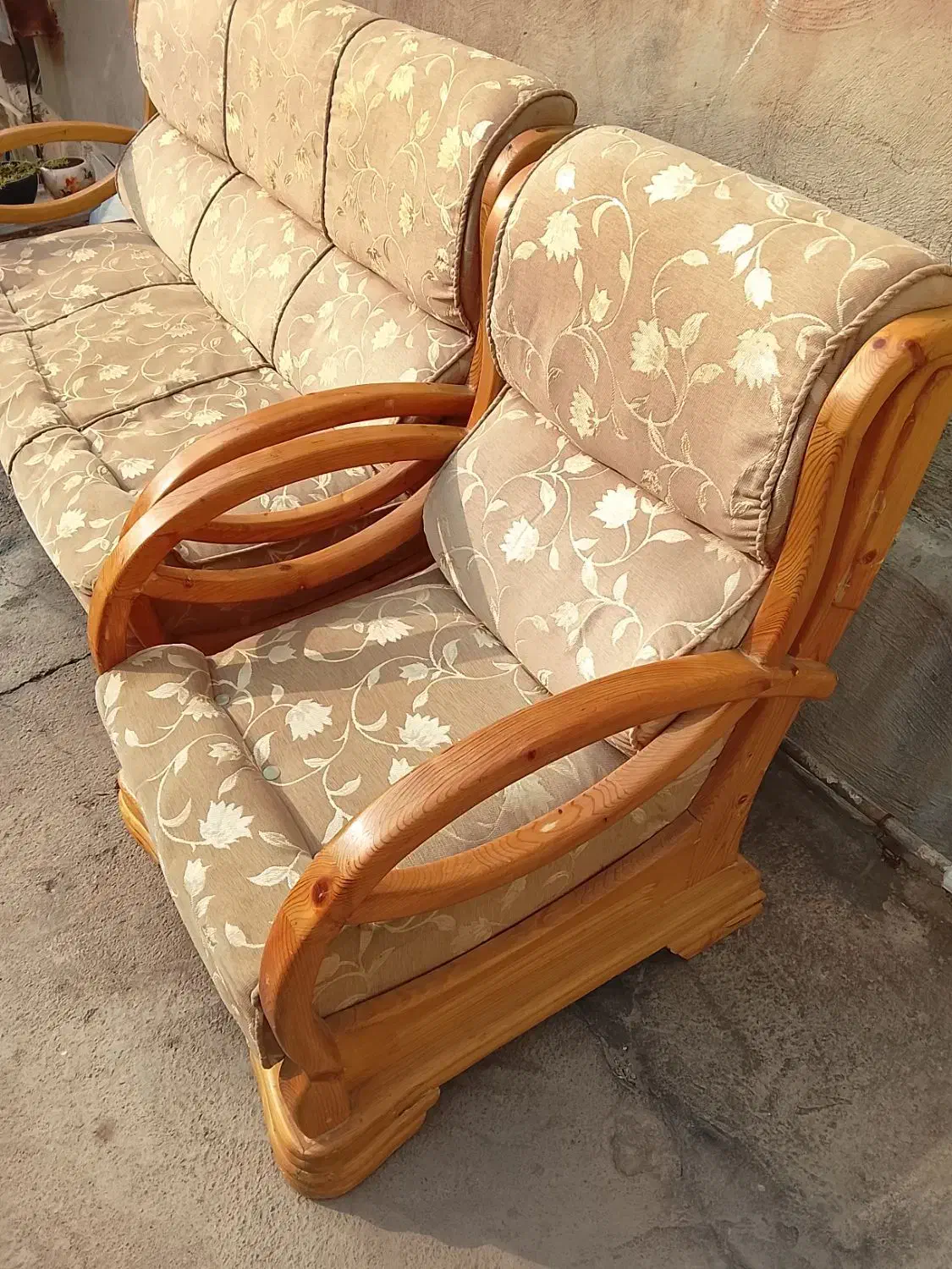 مبل همراه جلومبلی موجود شد|مبلمان خانگی و میز عسلی|مسجد سلیمان, |دیوار