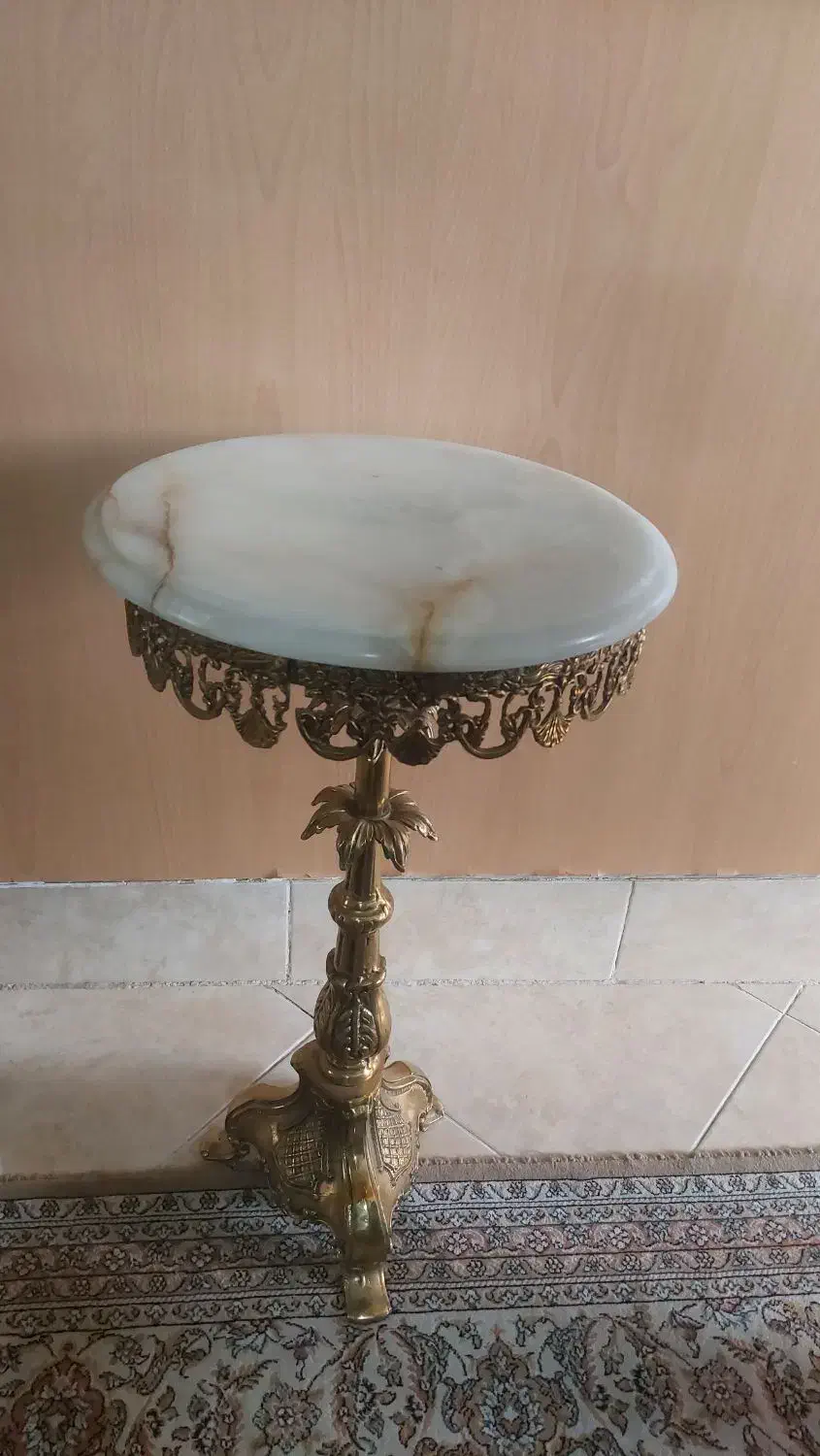 میز برنز|بوفه، ویترین، کنسول|تهران, شهرک ولیعصر جنوبی|دیوار