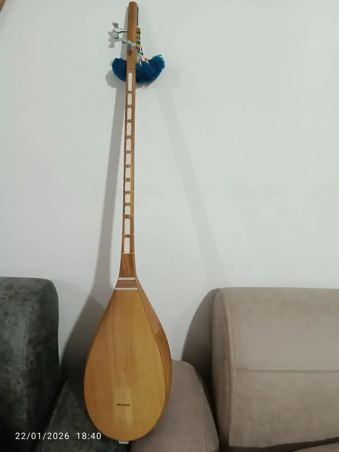 دوتار خوش صدا حرفه ایی|سازهای سنتی|بجنورد, |دیوار