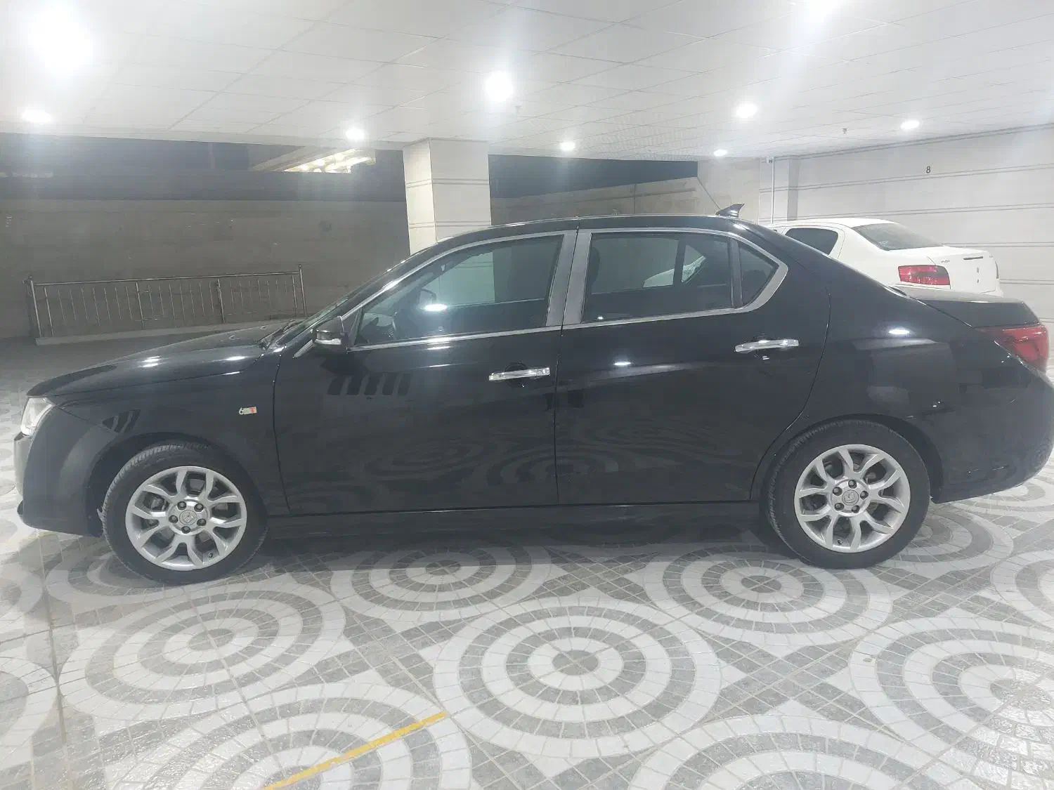 دنا+ پلاس اتومات مشکی|خودرو سواری و وانت|مرودشت, استادیوم‎|دیوار