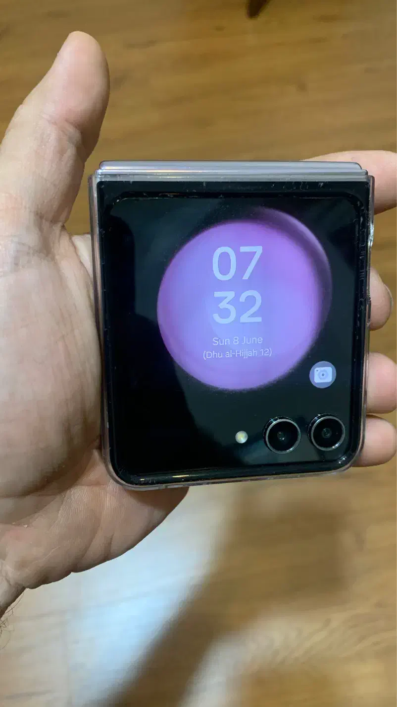 Galaxy flip 5 256gb|موبایل|تهران, حشمتیه|دیوار