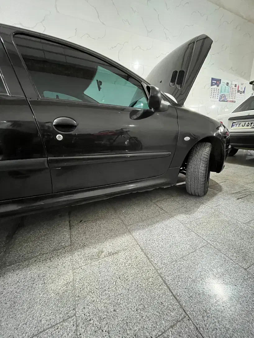 206 مشکی مدل ۸۲|خودرو سواری و وانت|سبزوار, چهارراه فرودگاه|دیوار