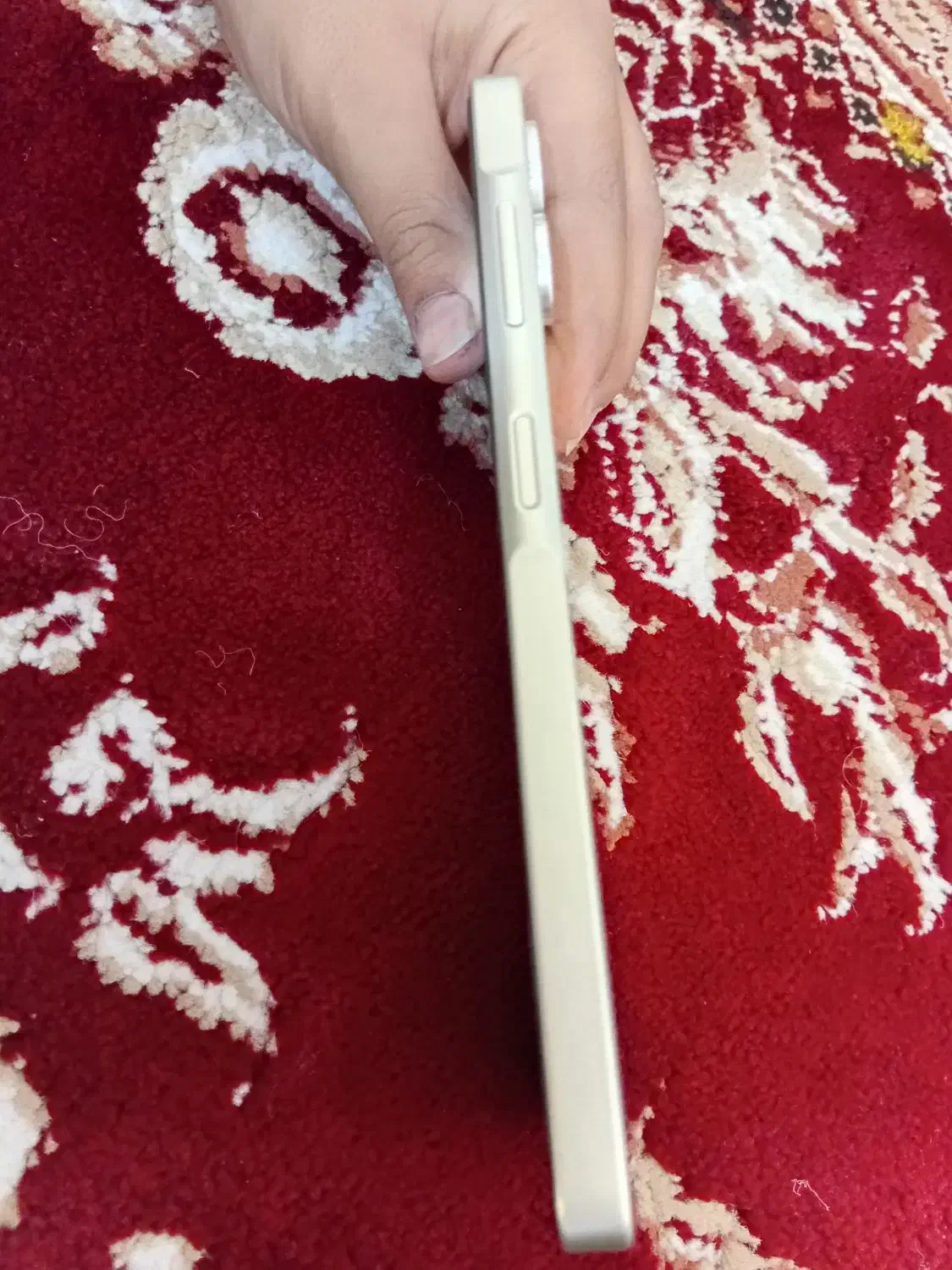 گوشی|موبایل|رشت, هلال احمر|دیوار