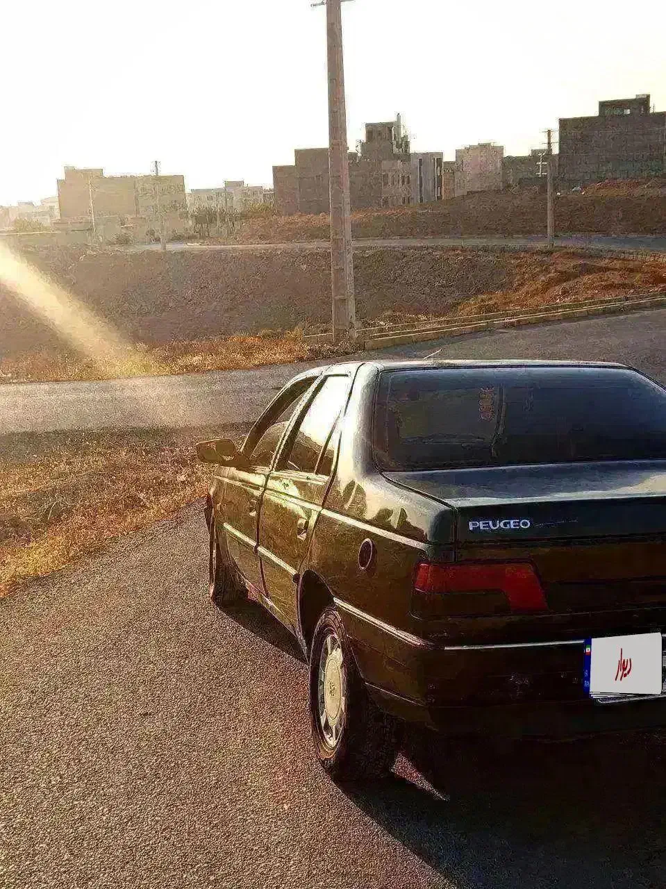 پژو 405 مدل 82 لوازمی|خودرو سواری و وانت|هشتگرد, فاز ۲ مهستان|دیوار