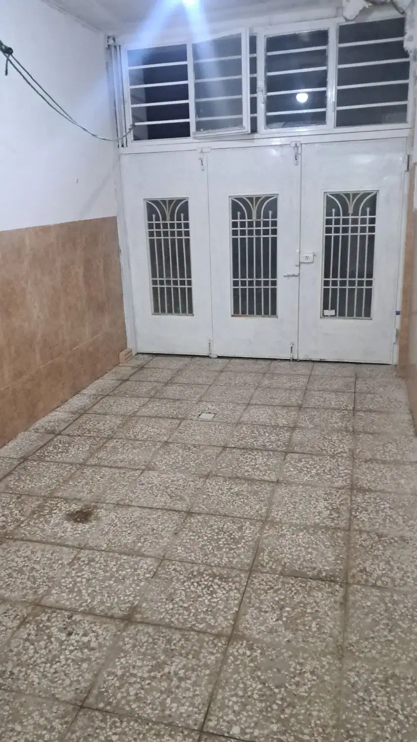 اجاره خانه ( سوئیت )|اجارهٔ کوتاه‌مدت آپارتمان و سوئیت|مشهد, نظام دوست|دیوار