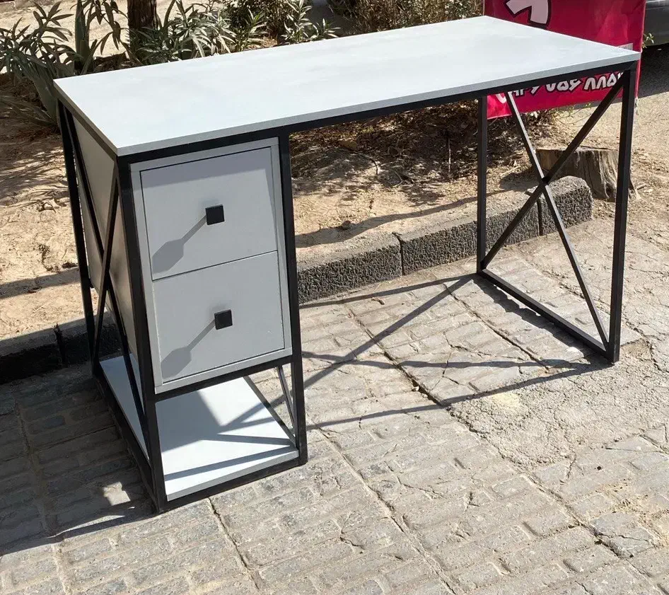 میز تحریر چوب و فلز|میز تحریر و کامپیوتر|کرج, گلستان|دیوار