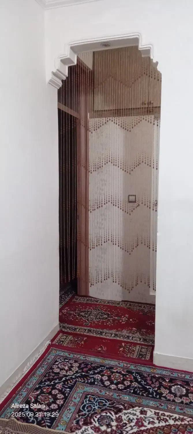 پــرده آویــز|پرده، رانر، رومیزی|دورود, |دیوار