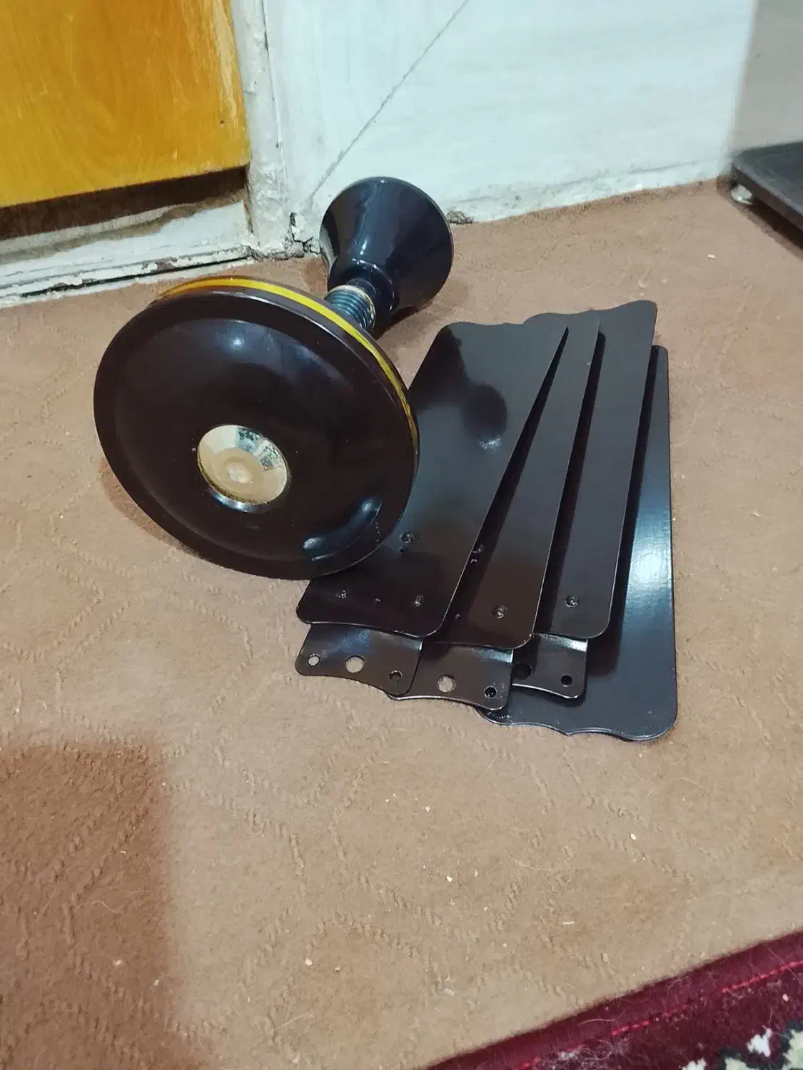 پنکه سقفی در حد نو|پنکه و تصفیهکنندهٔ هوا|فلاورجان, |دیوار