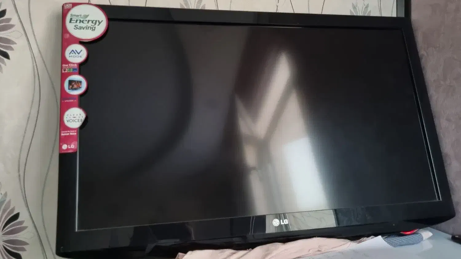 تلوزیون ال جی ۴۳ اینچ|تلویزیون و پروژکتور|فولادشهر, B8|دیوار