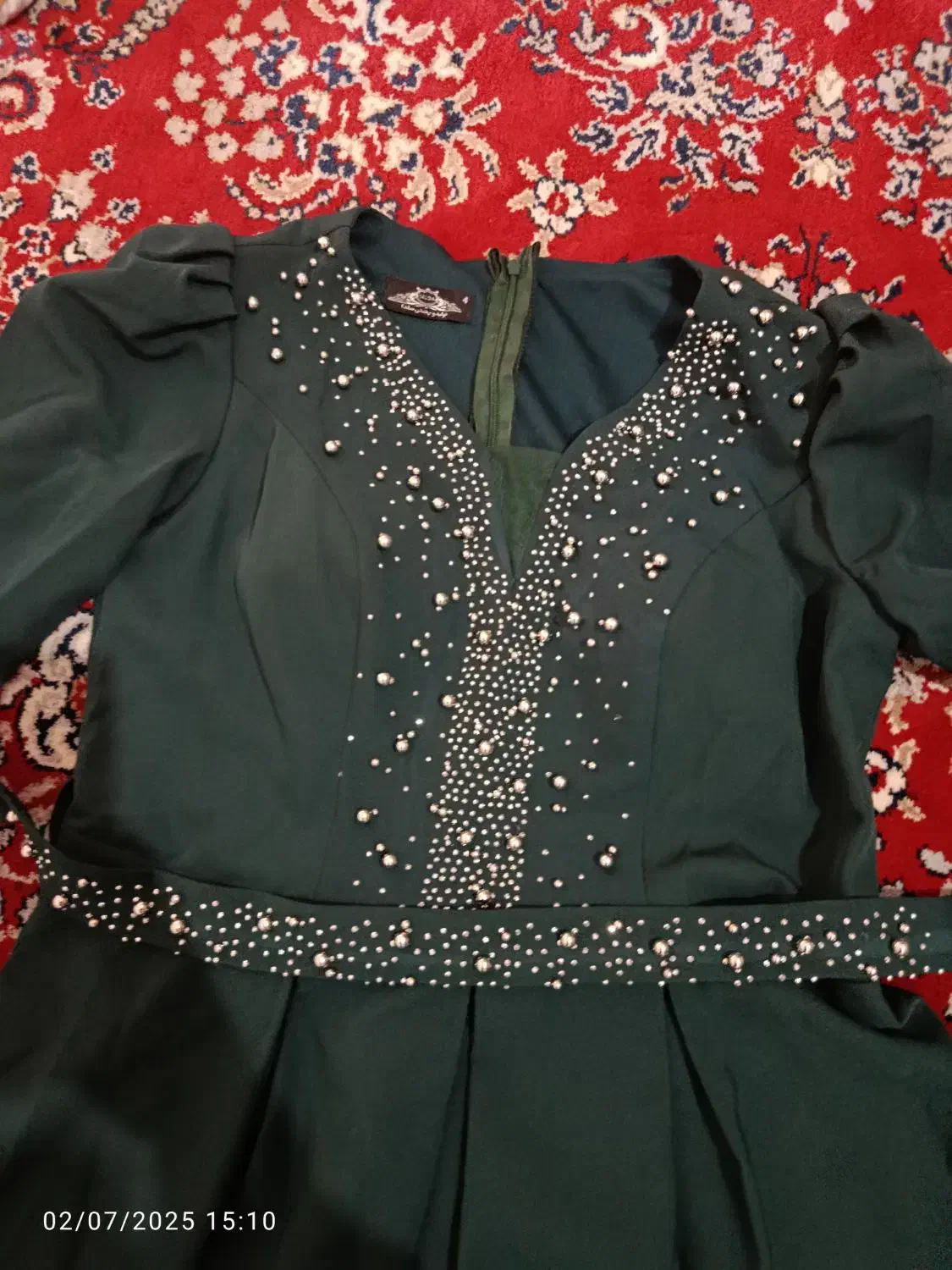 لباس مجلسی|لباس|دورود, |دیوار