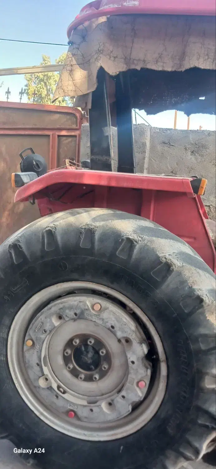 دوعدد تراکتور ۲۸۵ بیل لودری با تریلی مدل ۸۷و ۹۲|خودرو سنگین|بم, |دیوار