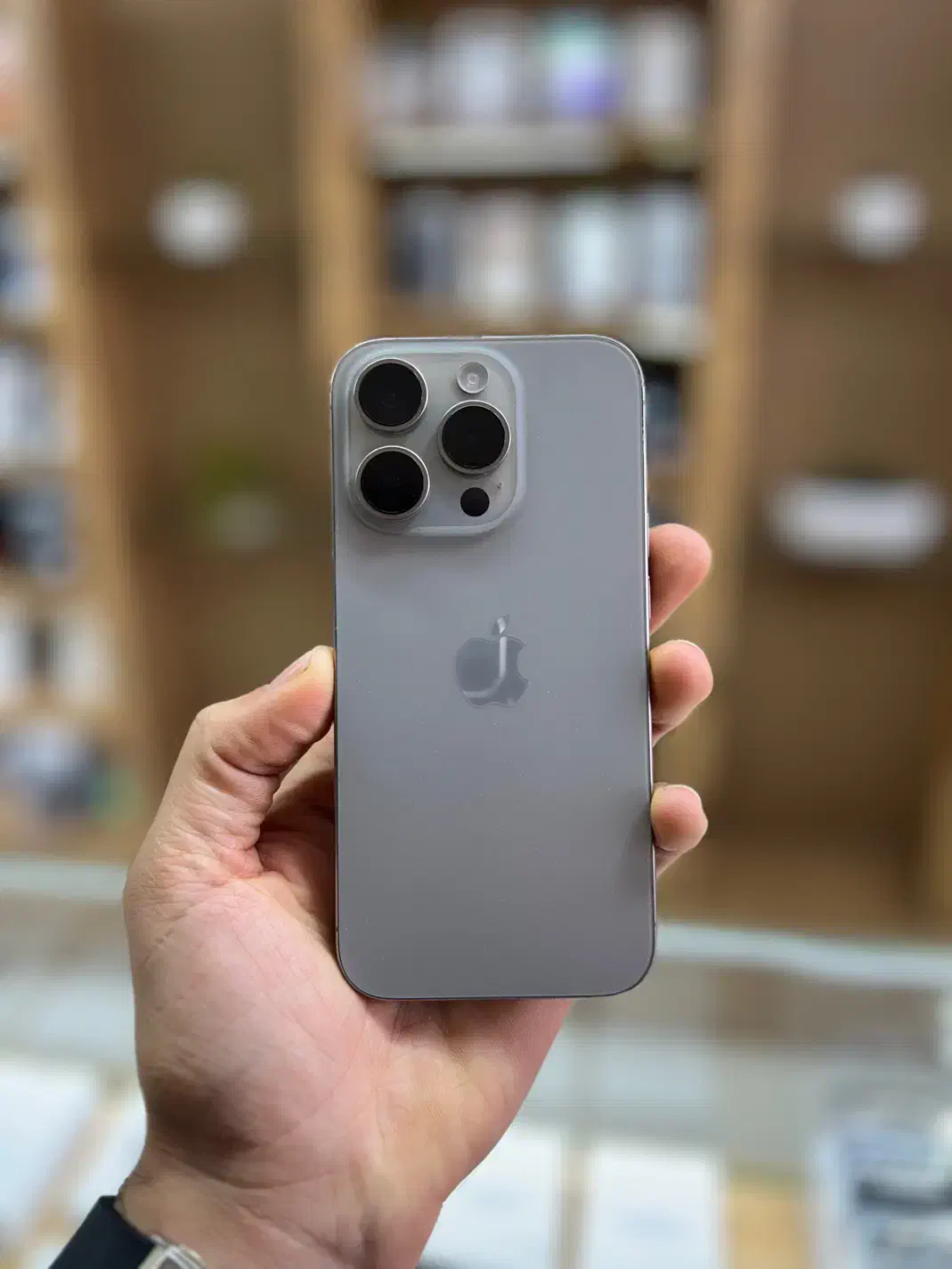 15 pro|موبایل|ارومیه, |دیوار