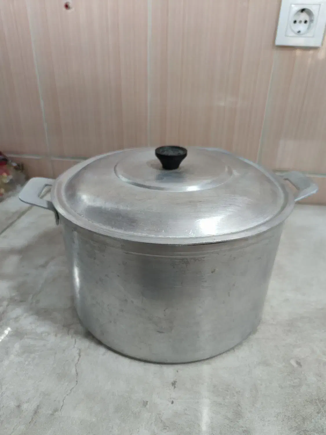 قابلمه و ماهی تابه روی چودن|ظروف پخت‌وپز|اهواز, کوی مهدیس|دیوار