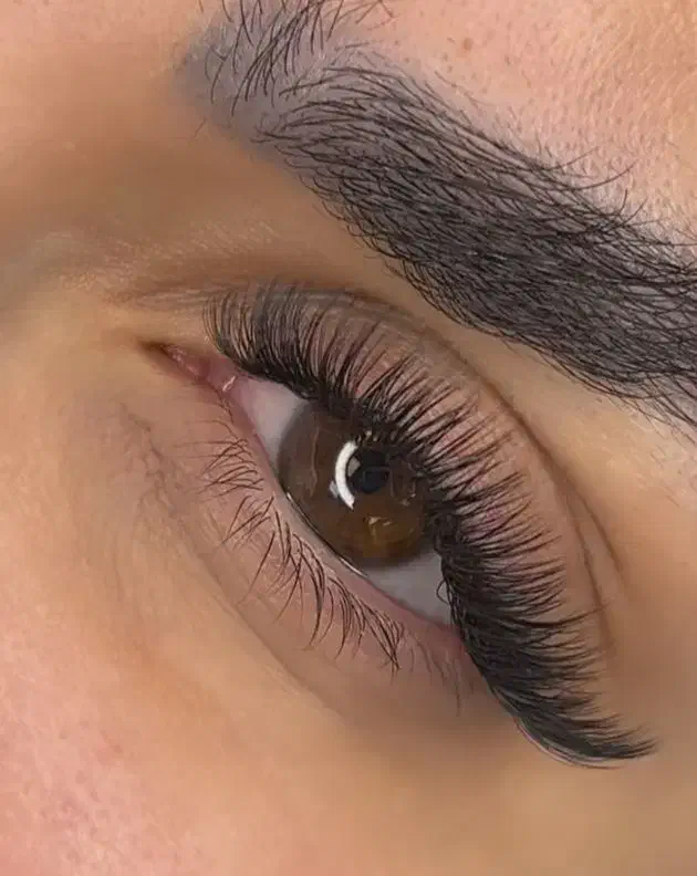 اکستنشن مژه و لیفتو لمینت ابرو و مژه فقط۳۰۰|خدمات آرایشگری و زیبایی|میاندوآب, |دیوار