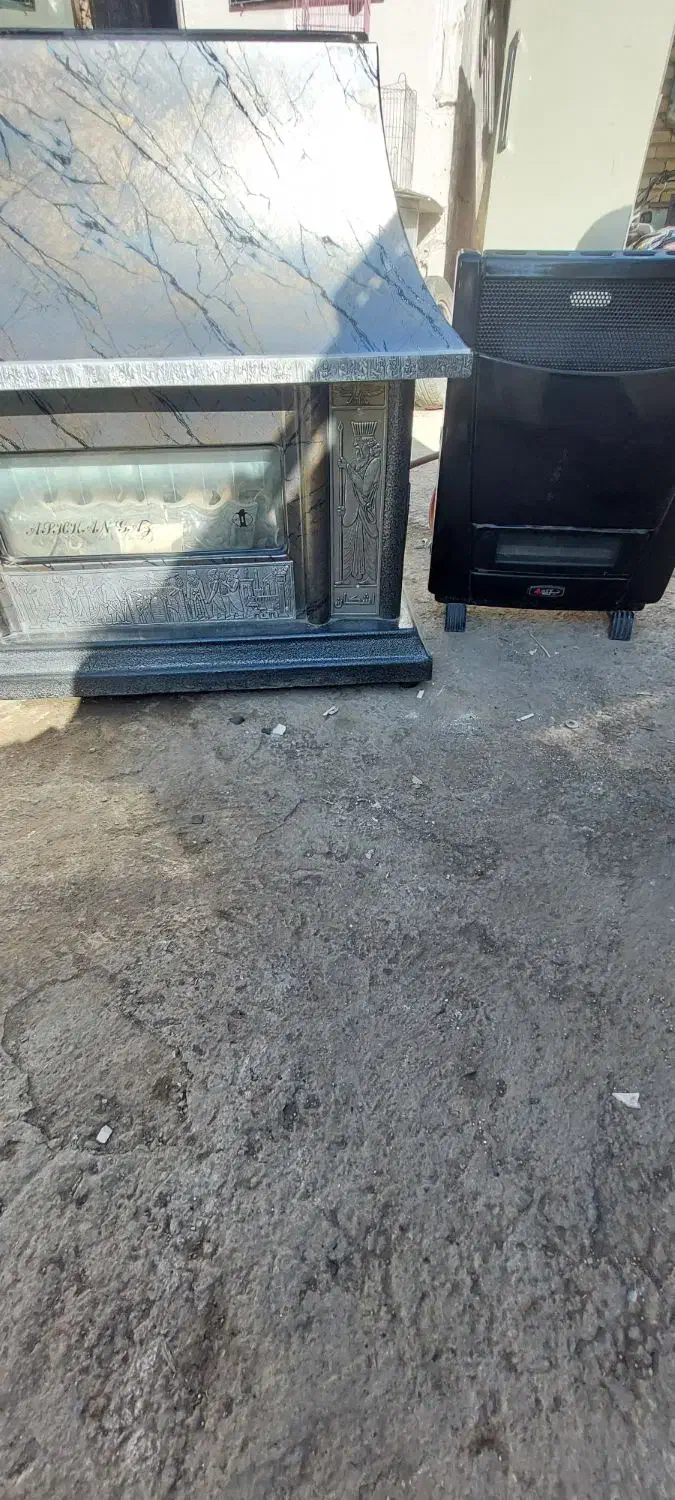 بخاری سالم تمیز 2عدد|بخاری، هیتر، شومینه|مشهد, شهید قربانی|دیوار