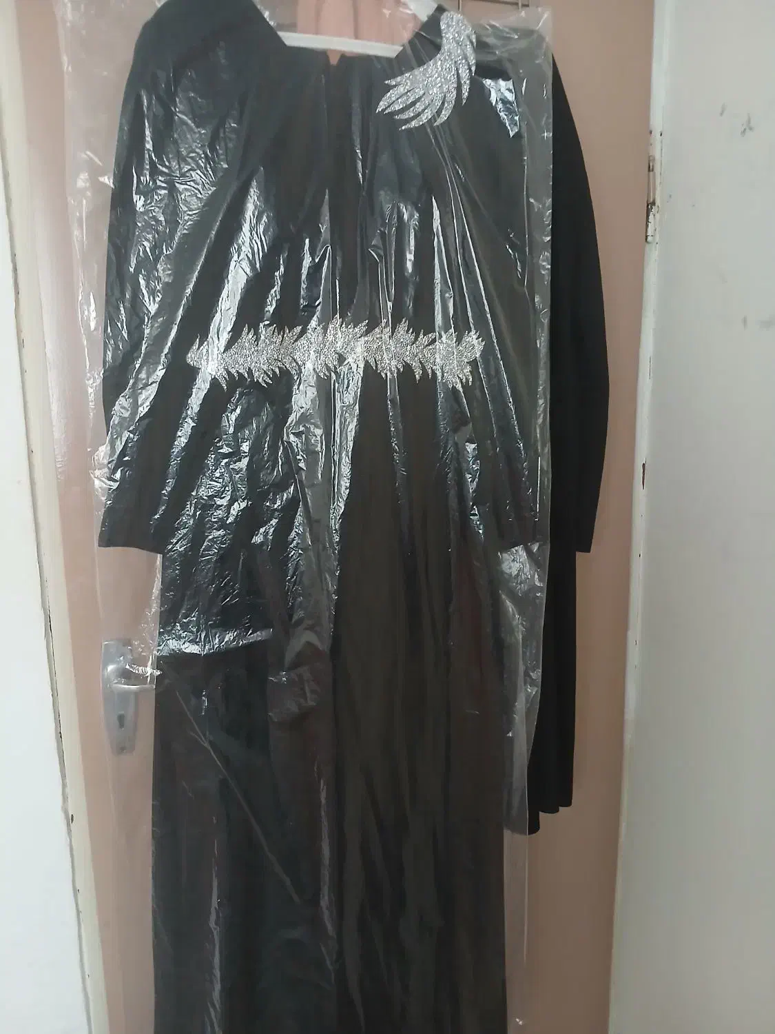 مانتو نو|لباس|ساوه, |دیوار