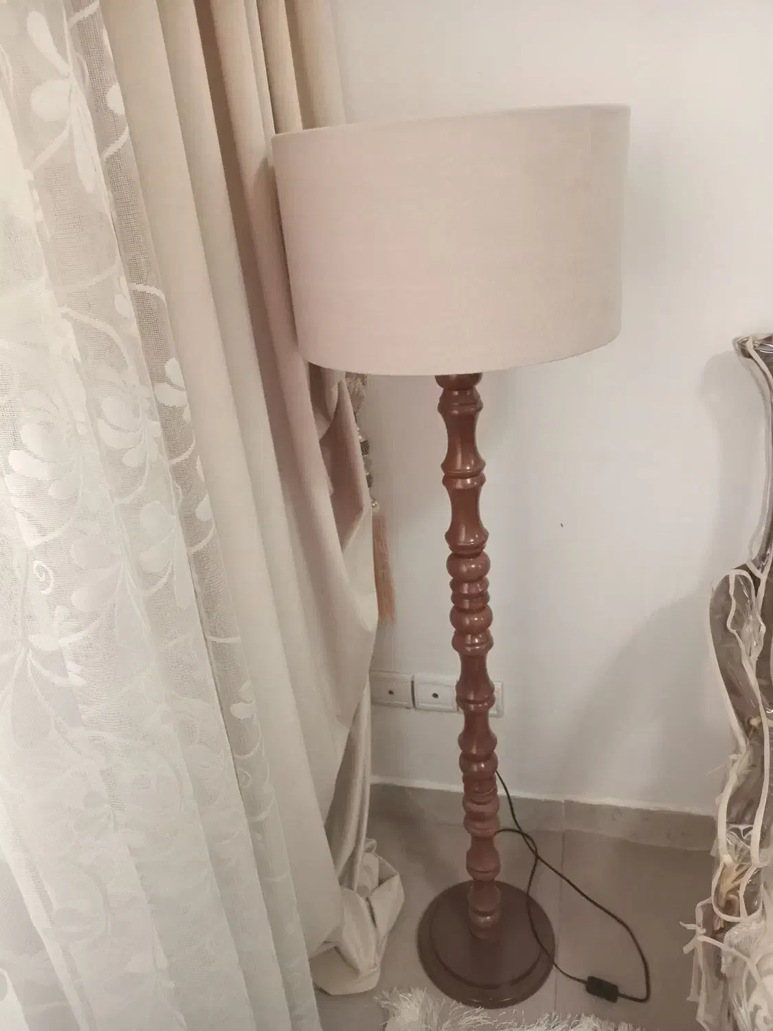 آباژور ایستاده|چراغ خواب و آباژور|اردبیل, |دیوار