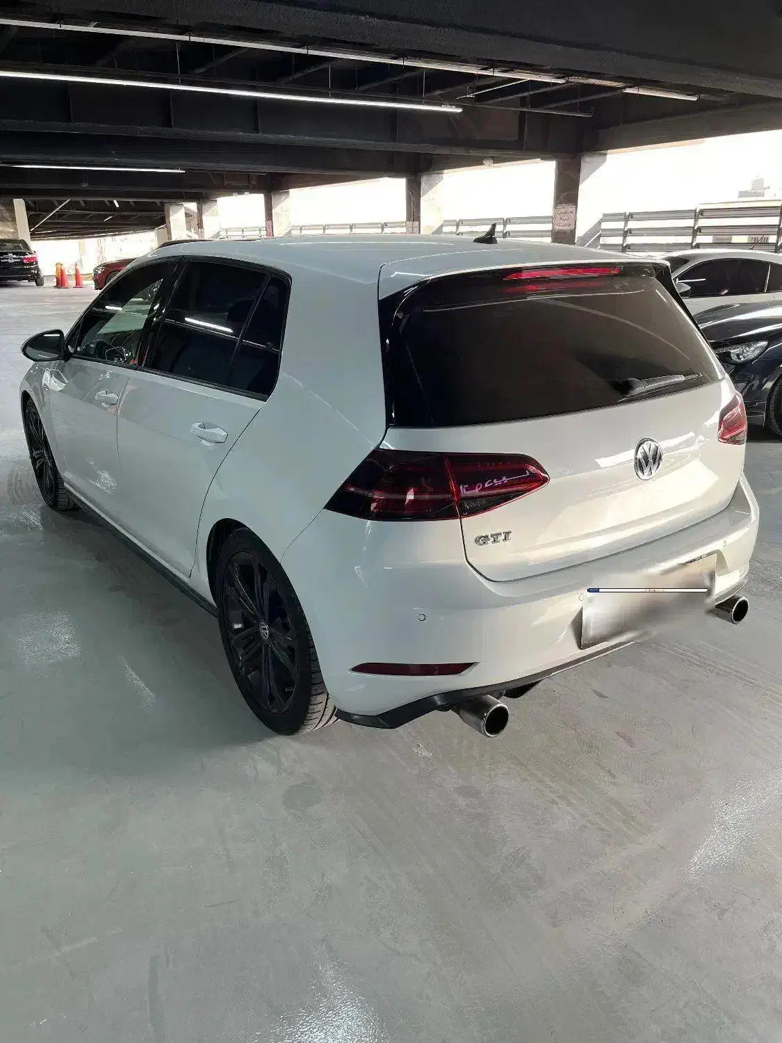 فولکس گلف GTI، مدل 2018|خودرو سواری و وانت|تهران, تجریش|دیوار